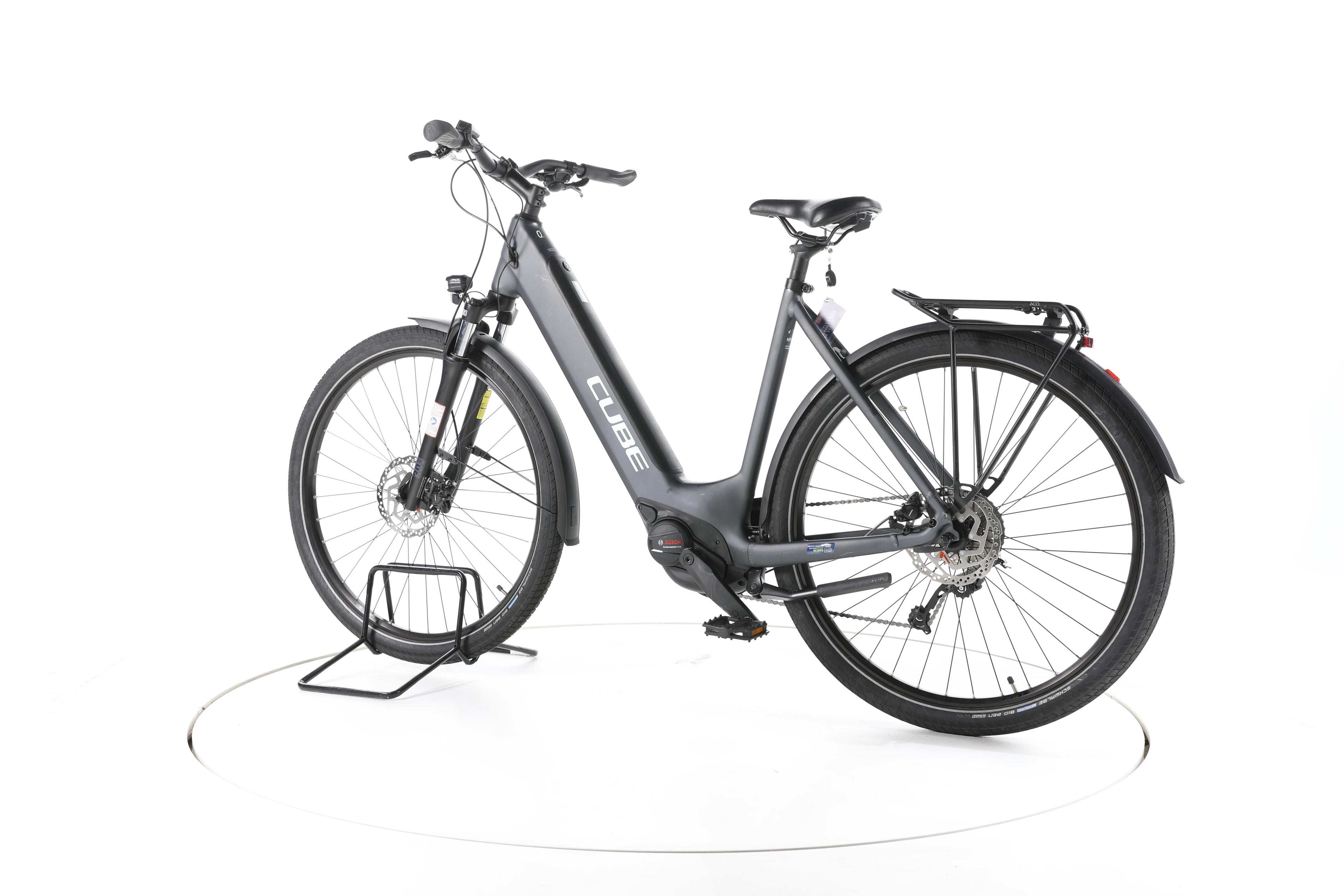 Cube Touring Hybrid ONE Trekking E-Bike Tiefeinsteiger 2023 - Image 8
