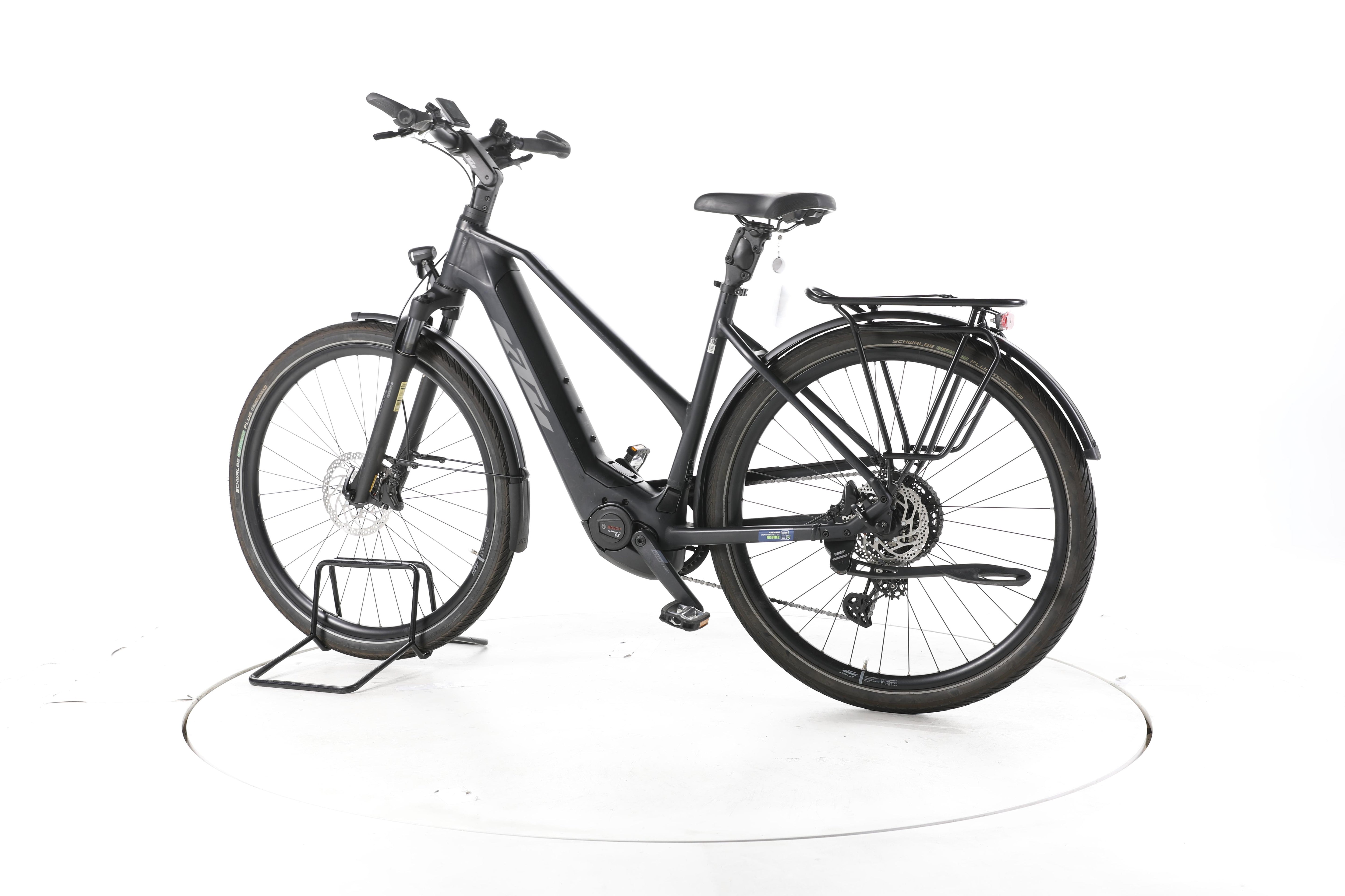 KTM Macina Style 730 Trekking E-Bike - Image 8