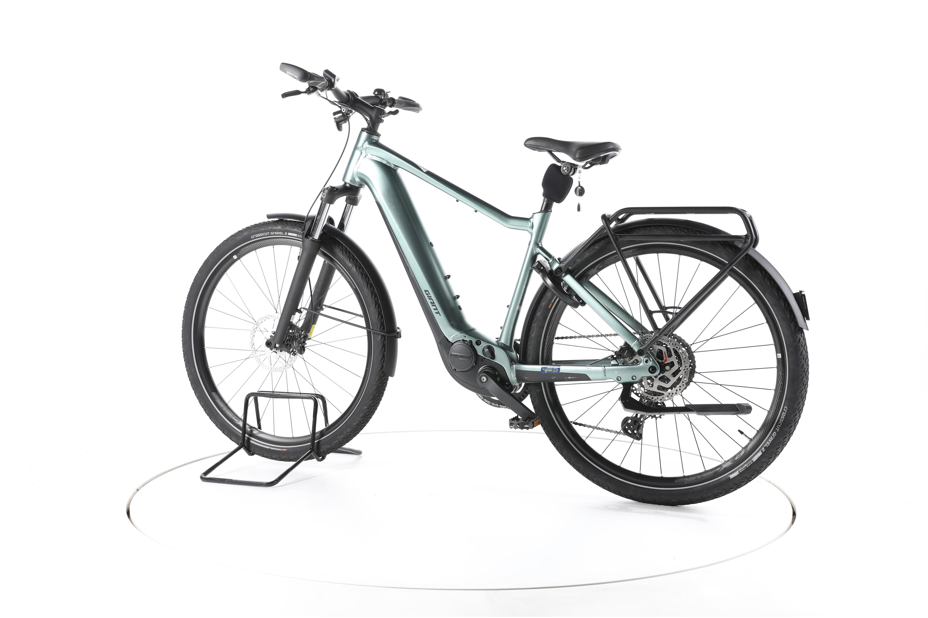 Giant Explore E+ 1 Trekking E-Bike - Image 8
