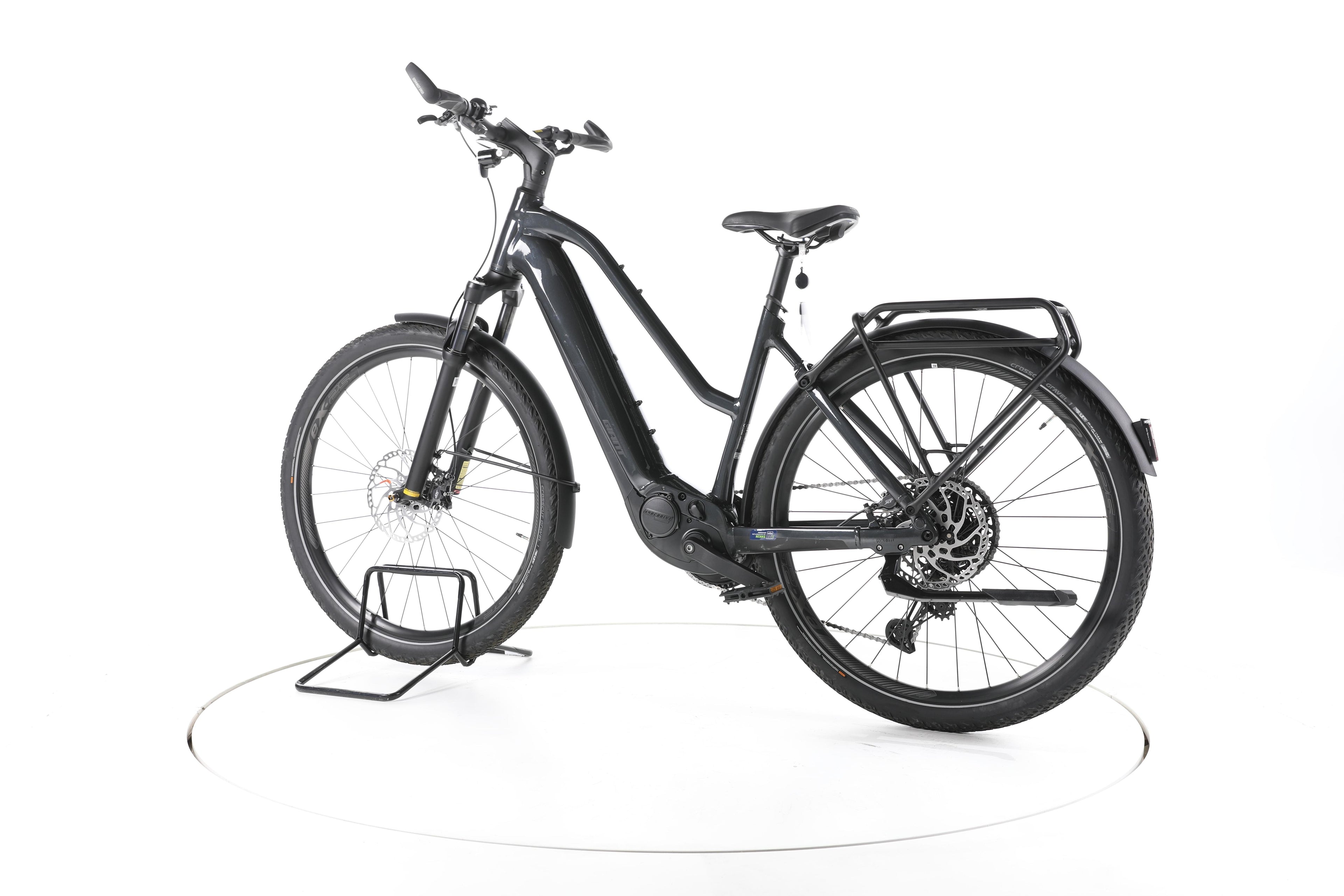 Giant Explore E+0 Pro STA Trekking E-Bike 2023 - Image 8