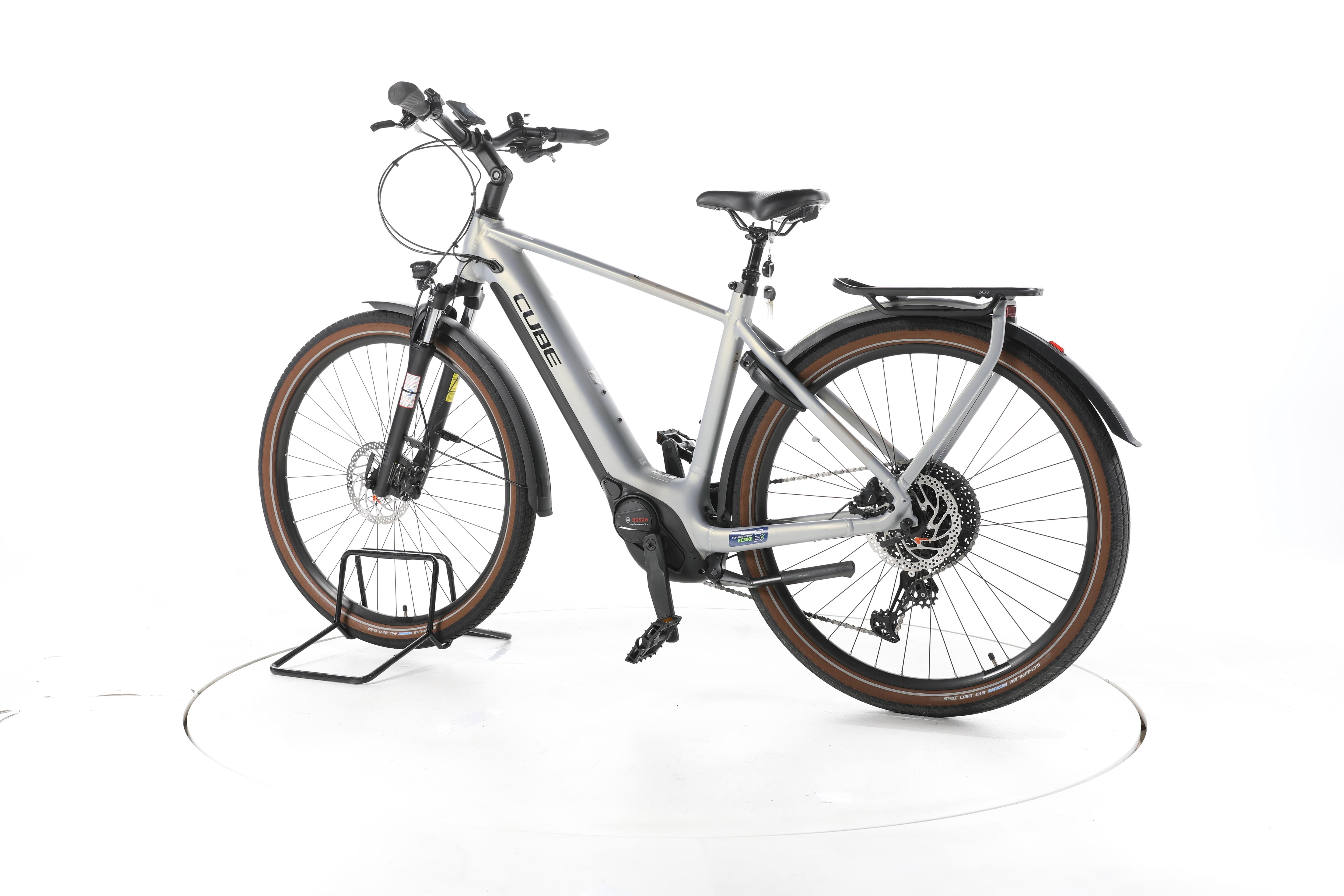 Cube Touring Pro 635 Trekking E-Bike - Image 8