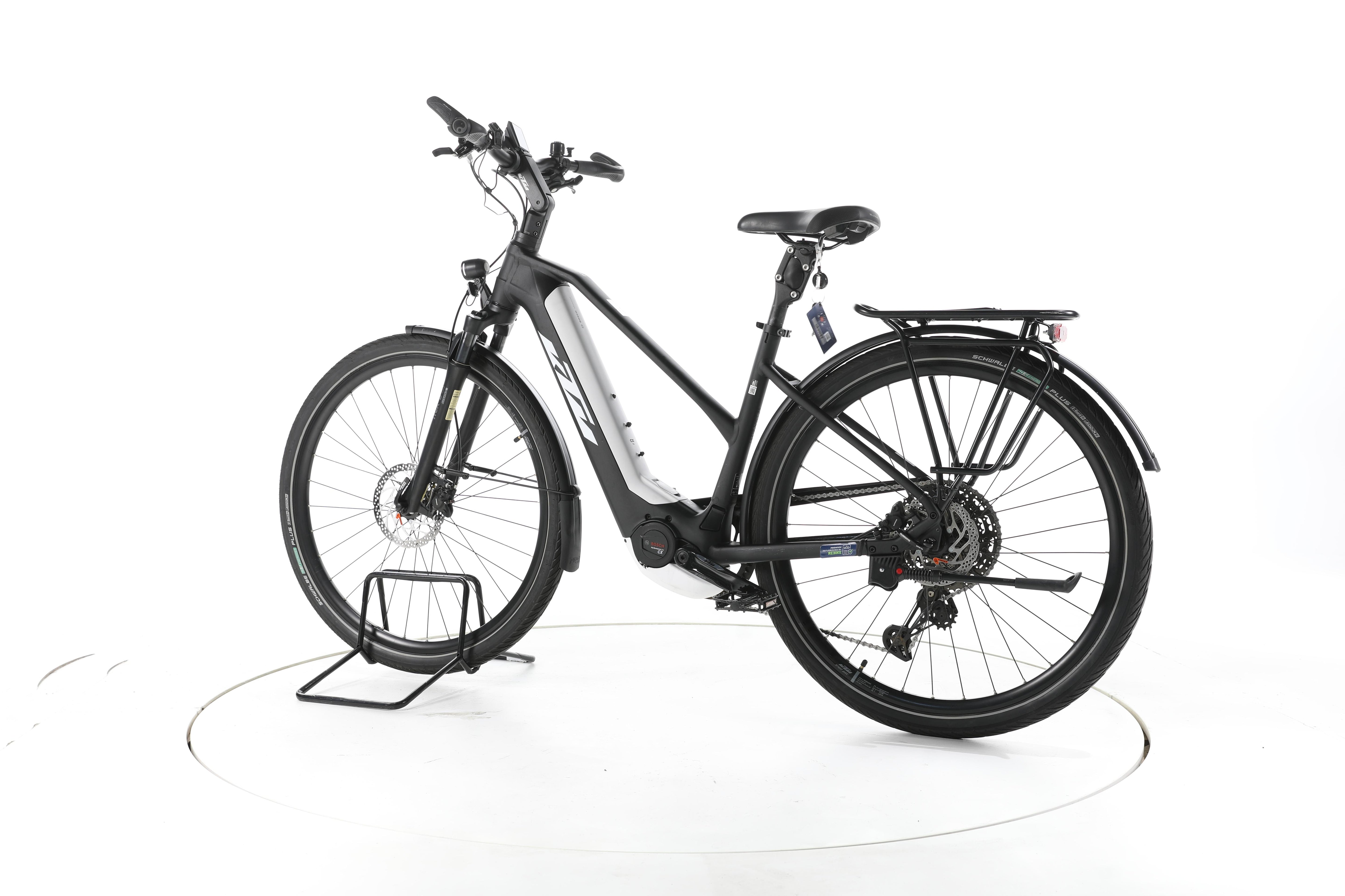 KTM Macina Touring LTD Trekking E-Bike - Image 8