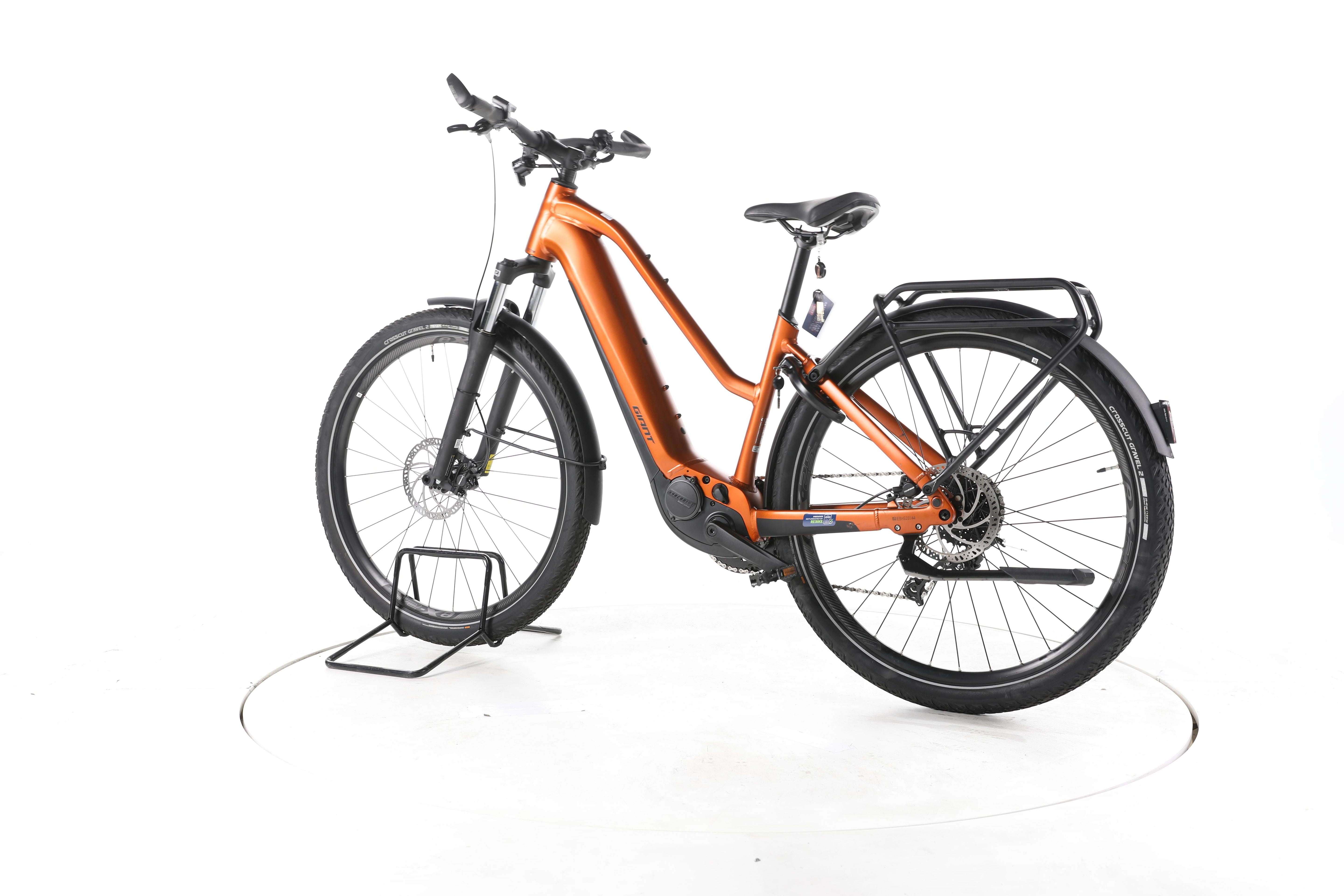 Giant Explore E+ 2 STA Trekking E-Bike - Image 8