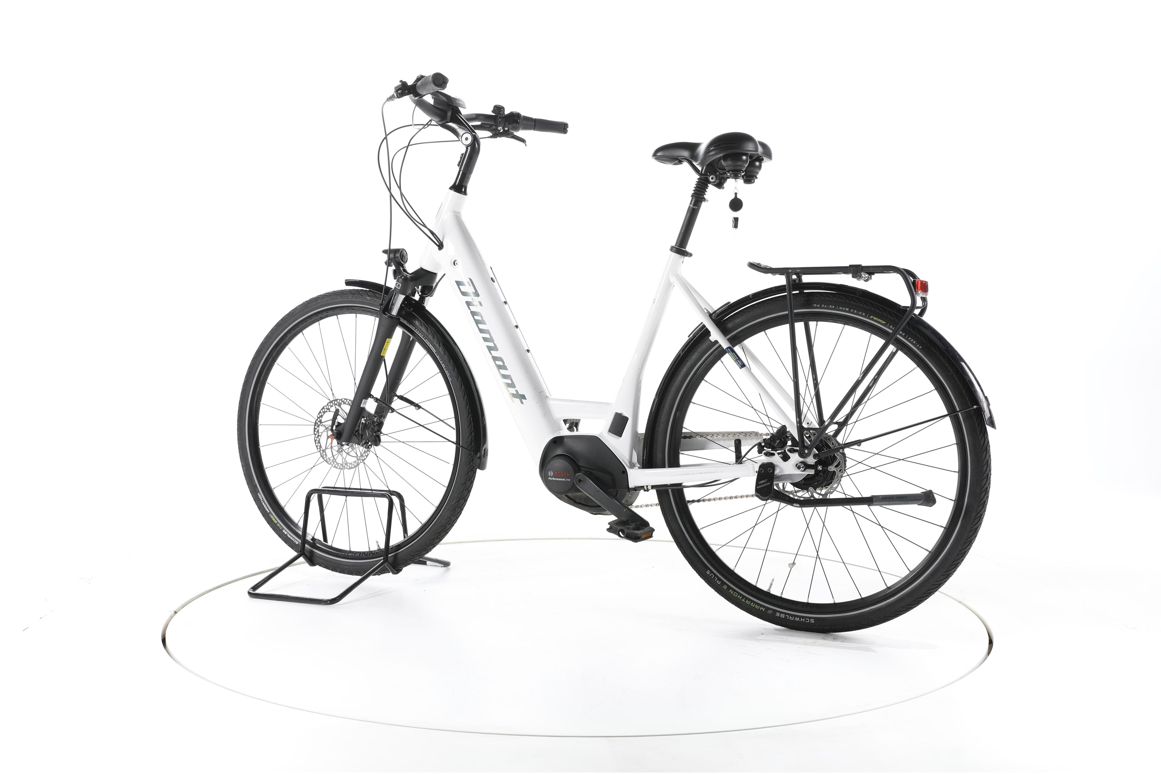 Diamant Beryll deluxe + City E-Bike Tiefeinsteiger - Image 8