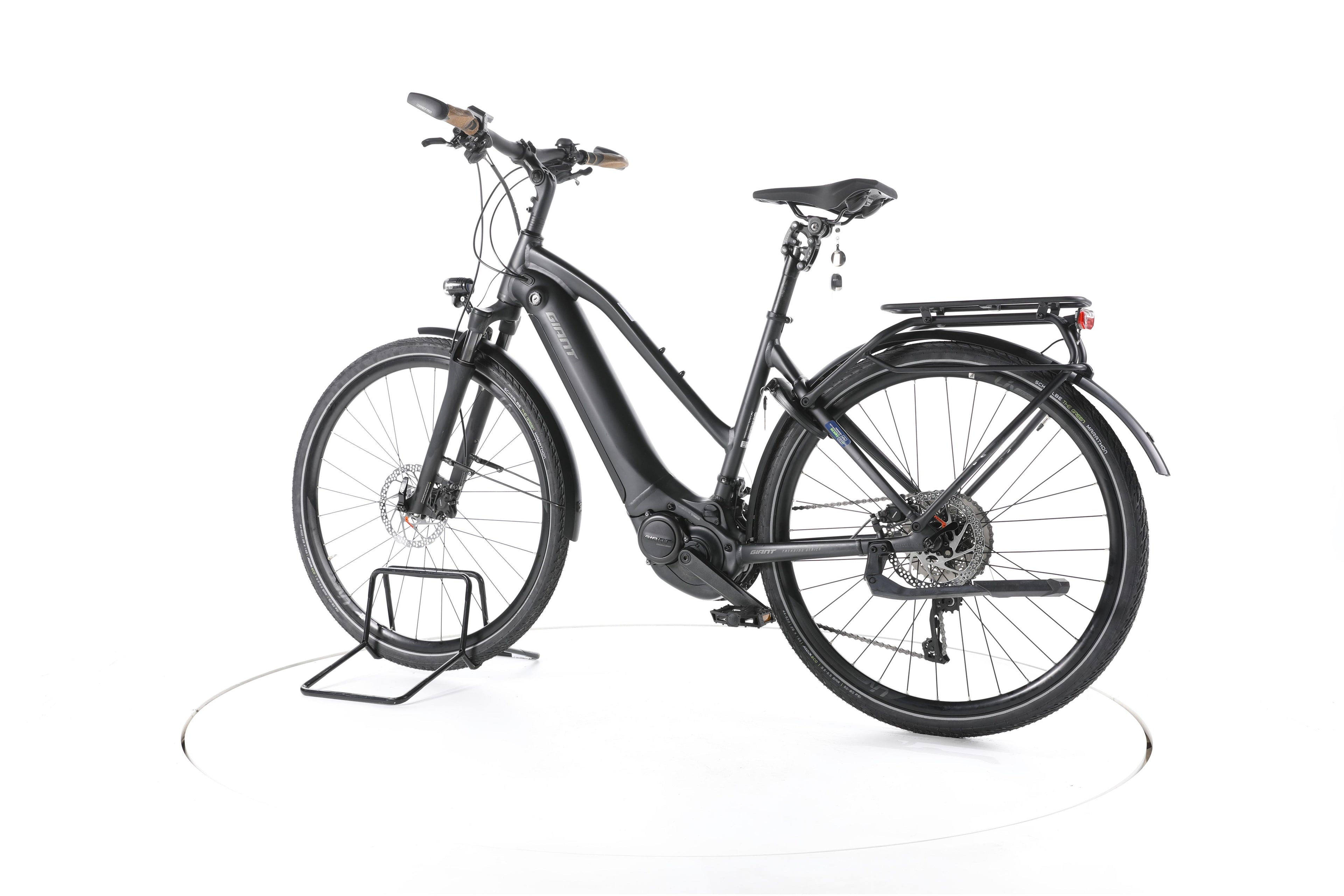 Giant Explore E+ 1 Trekking E-Bike - Image 8