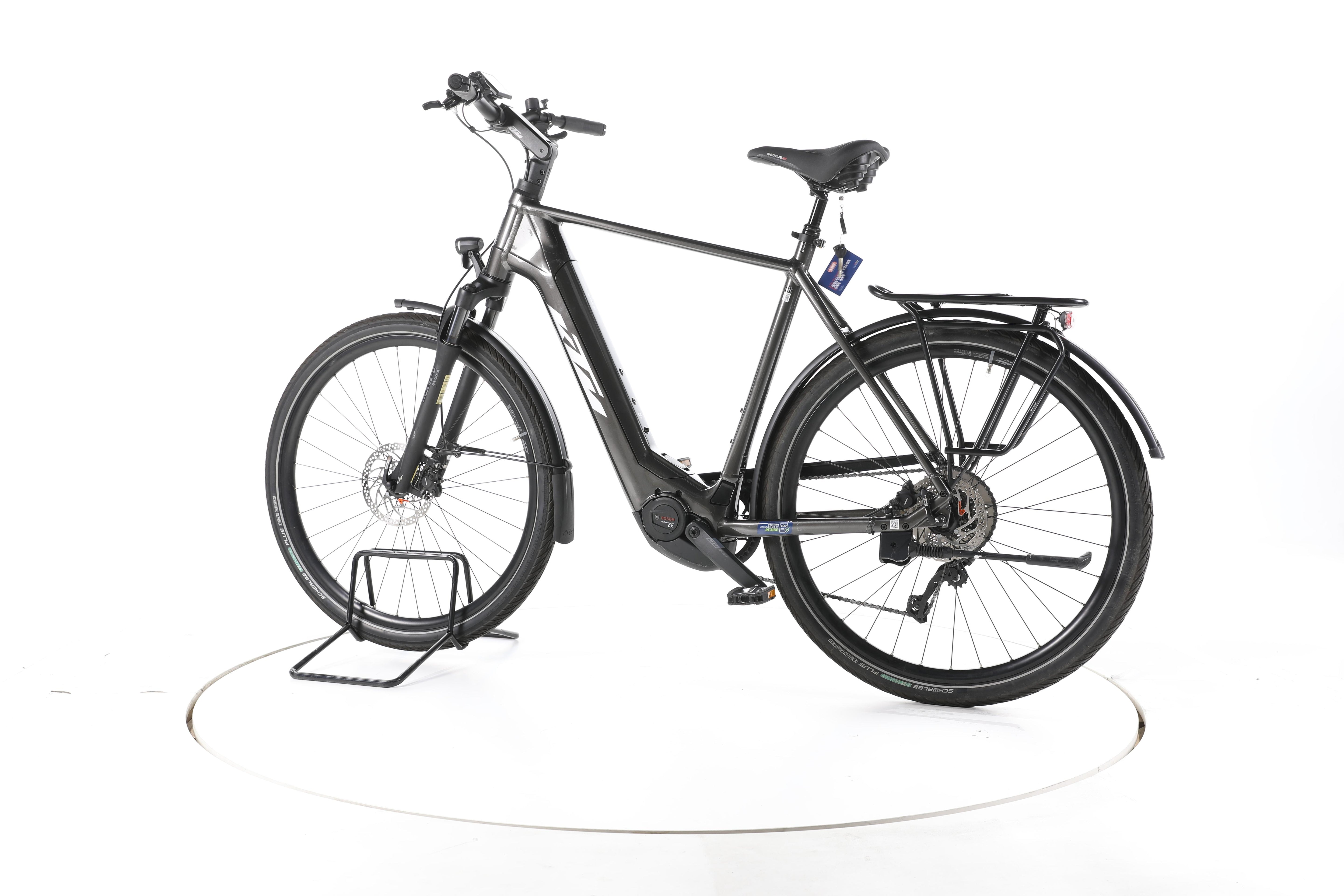 KTM Macina Style 740 Trekking E-Bike - Image 8