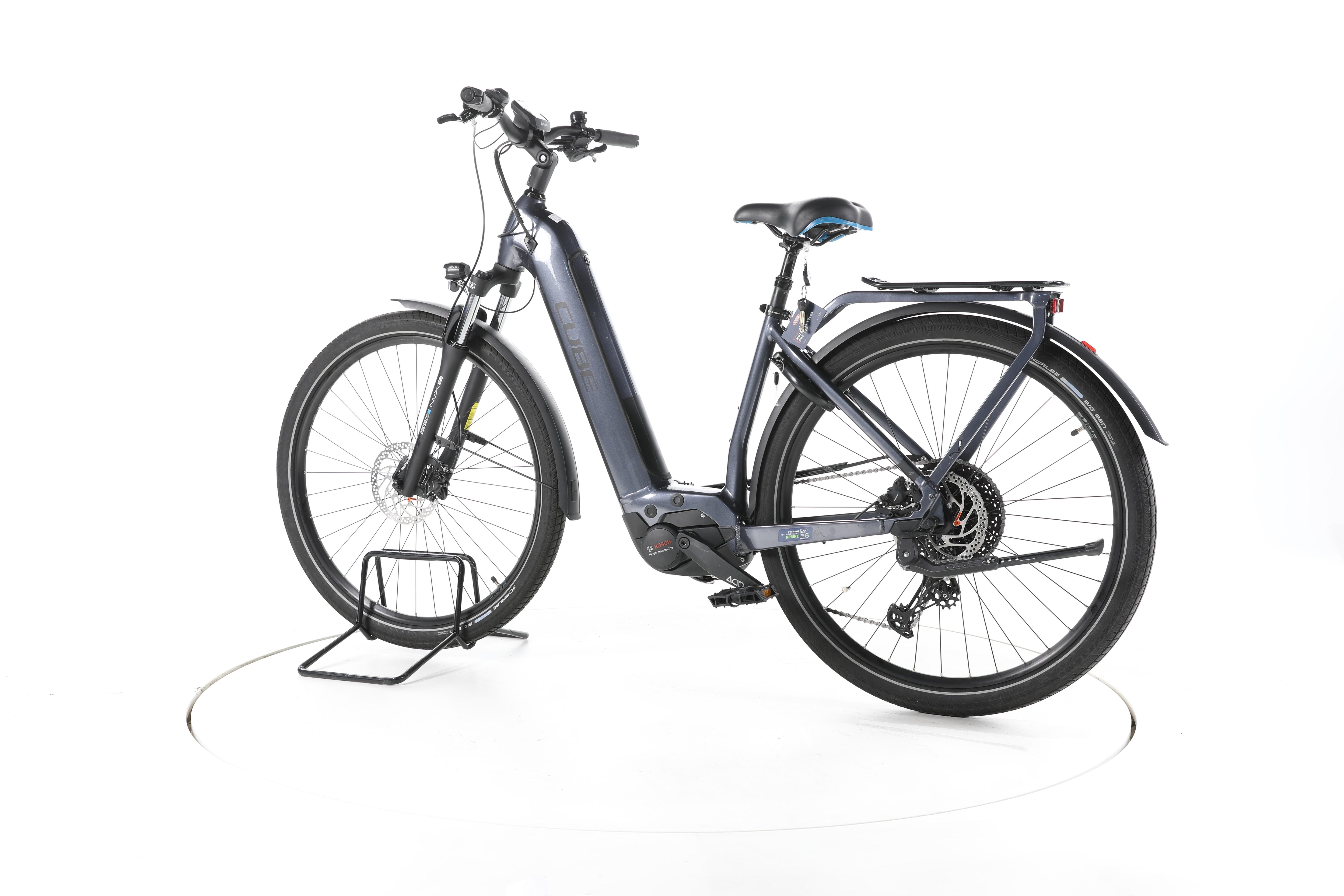 Cube Touring Hybrid Pro Trekking E-Bike Tiefeinsteiger - Image 8