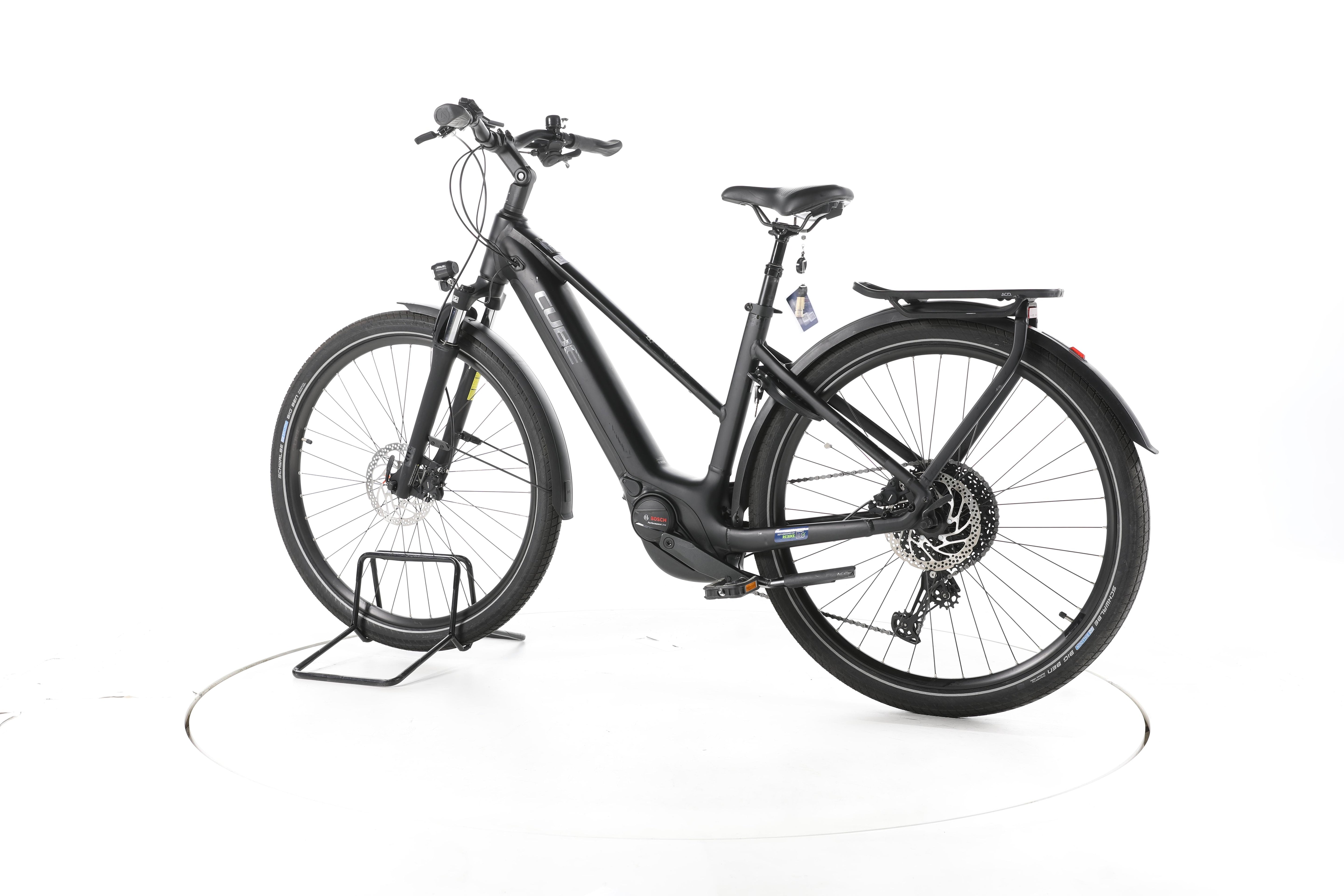 Cube Touring Hybrid Pro Trekking E-Bike - Image 8