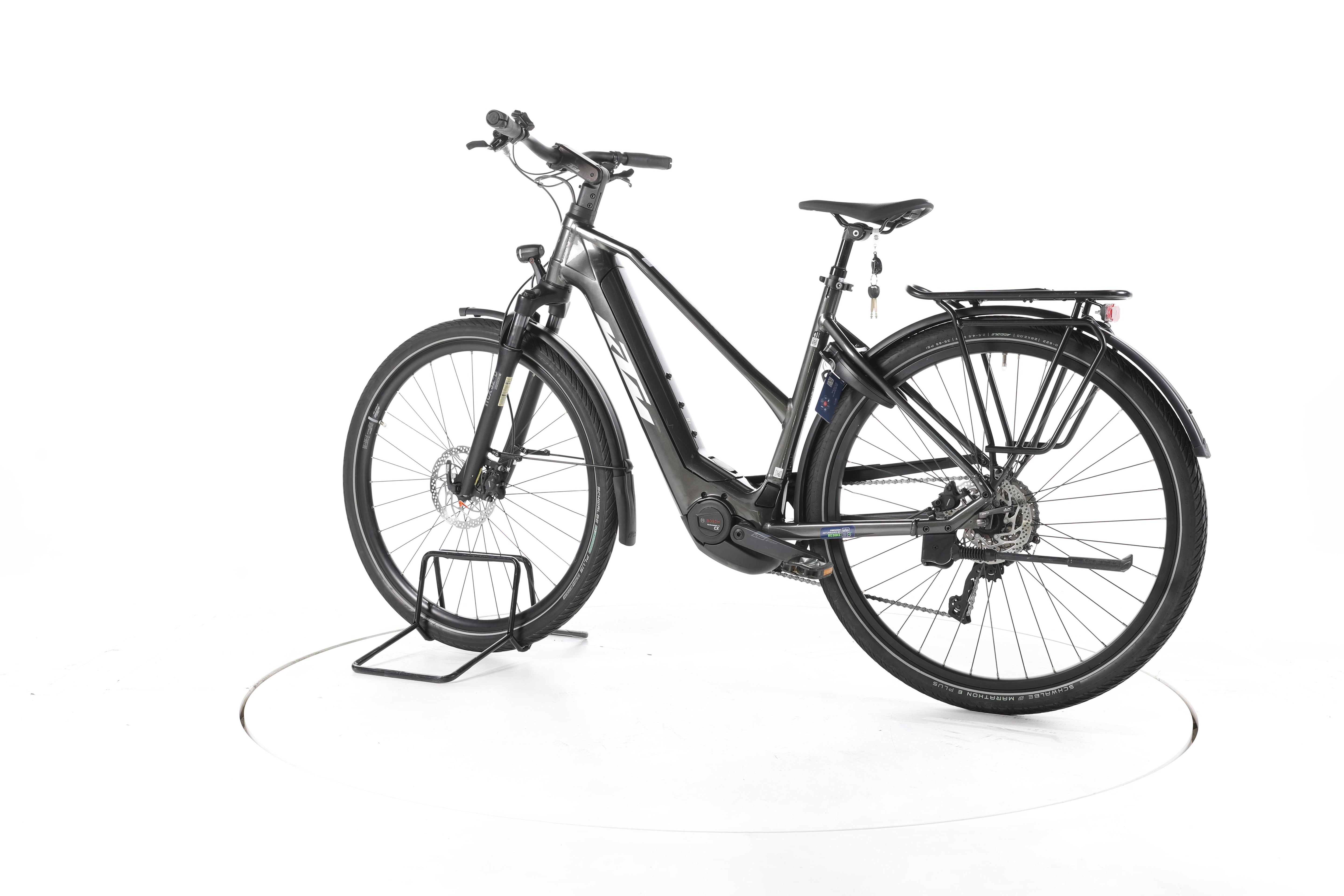 KTM Macina Style 740 Trekking E-Bike - Image 8
