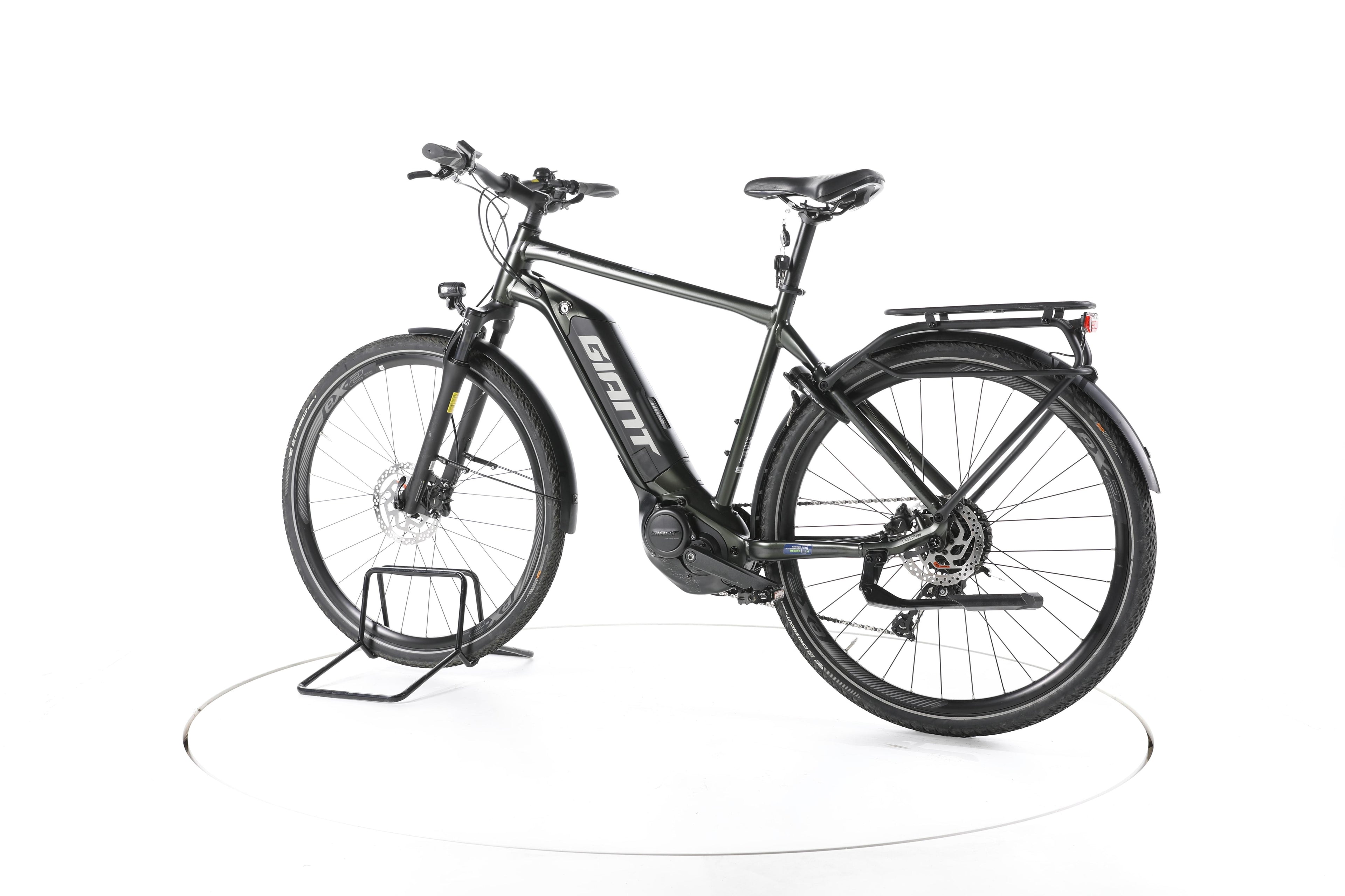 Giant Explore E+3 Trekking E-Bike - Image 8
