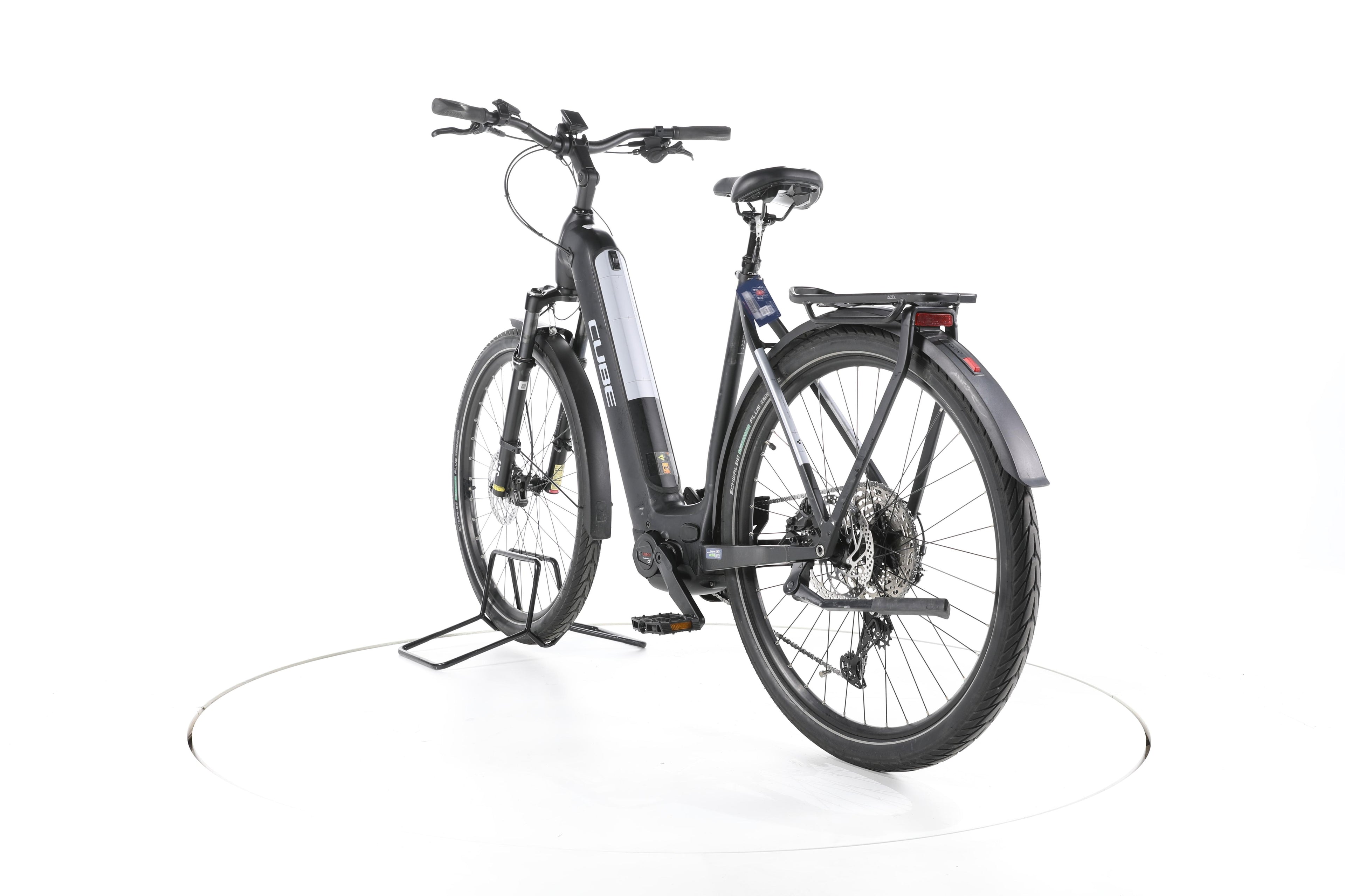 Cube Kathmandu Hybrid EXC Trekking E-Bike Tiefeinsteiger - Image 9