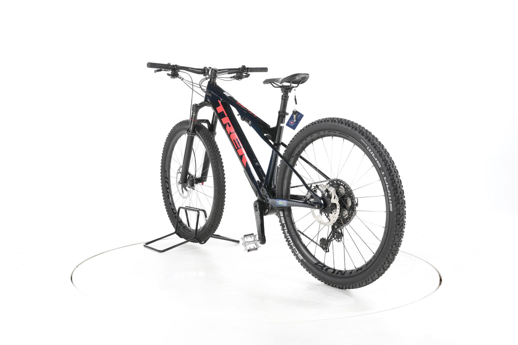 Trek E-Caliber 9.8 XT E-Bike Fully Carbon 2024 - Image 9