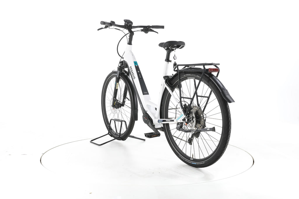 Pegasus Premio evo 10 Lite Trekking E-Bike Tiefeinsteiger - Image 9