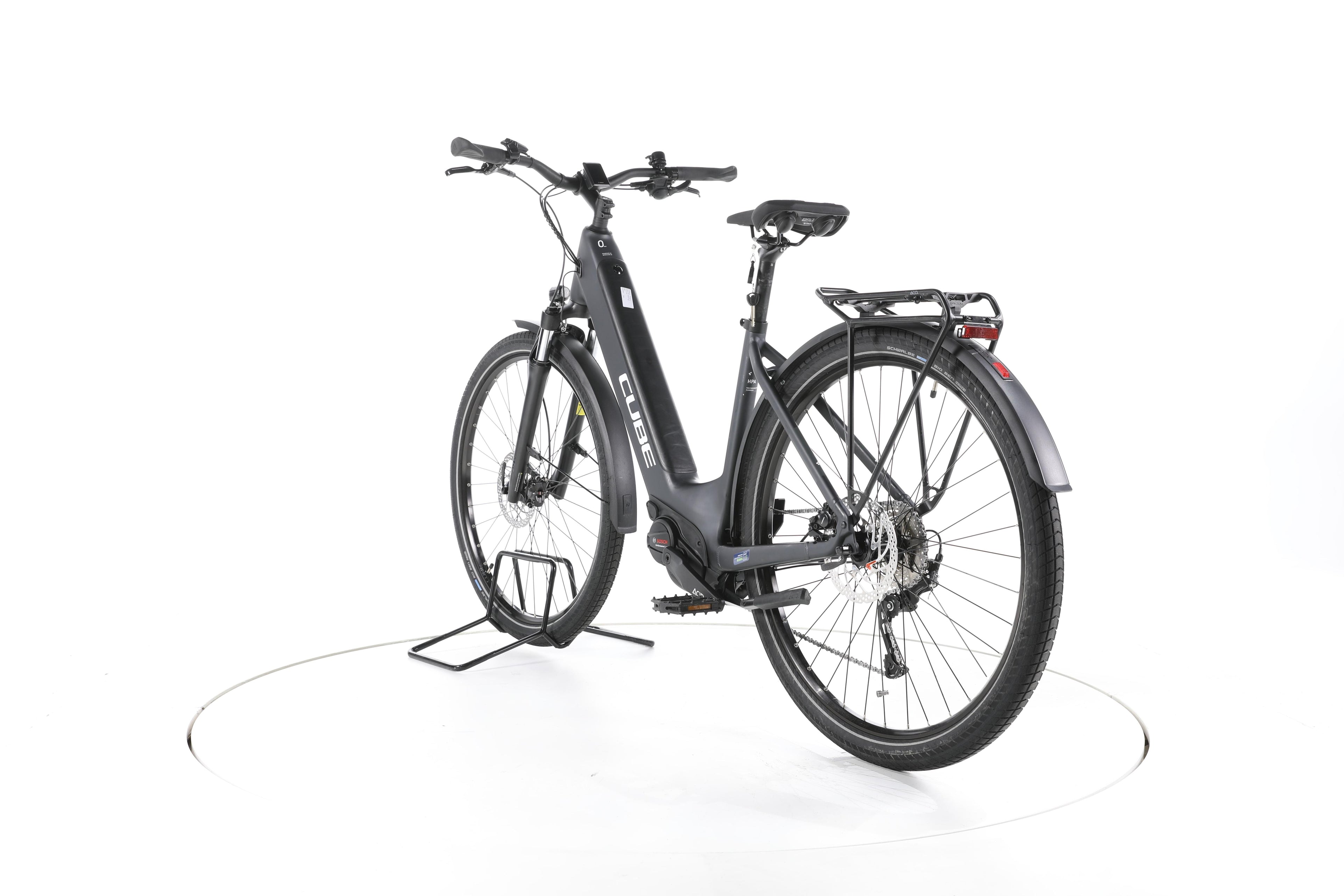 Cube Touring Hybrid ONE Trekking E-Bike Tiefeinsteiger 2023 - Image 9