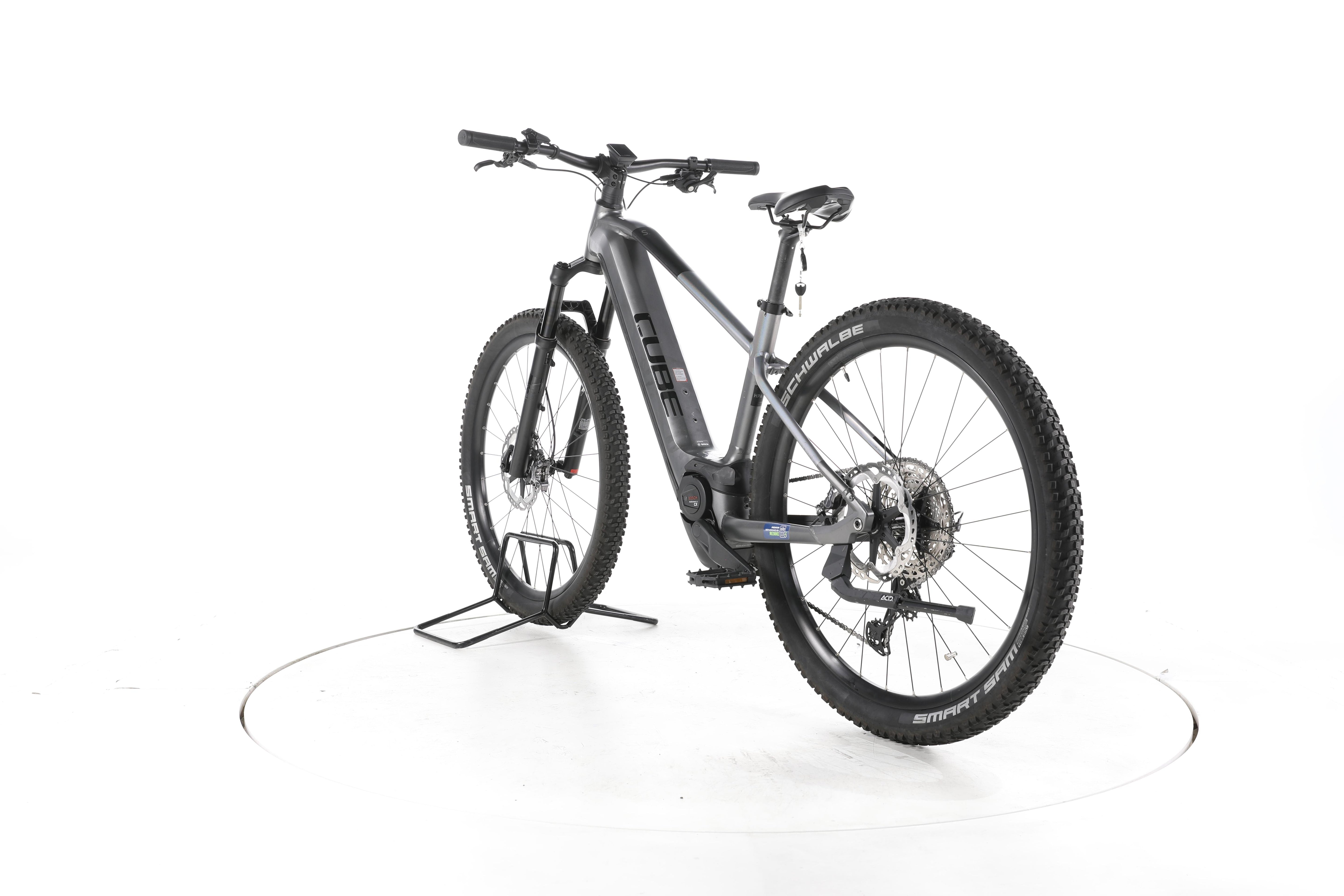 Cube Reaction Hybrid SLT Trekking E-Bike - Image 9