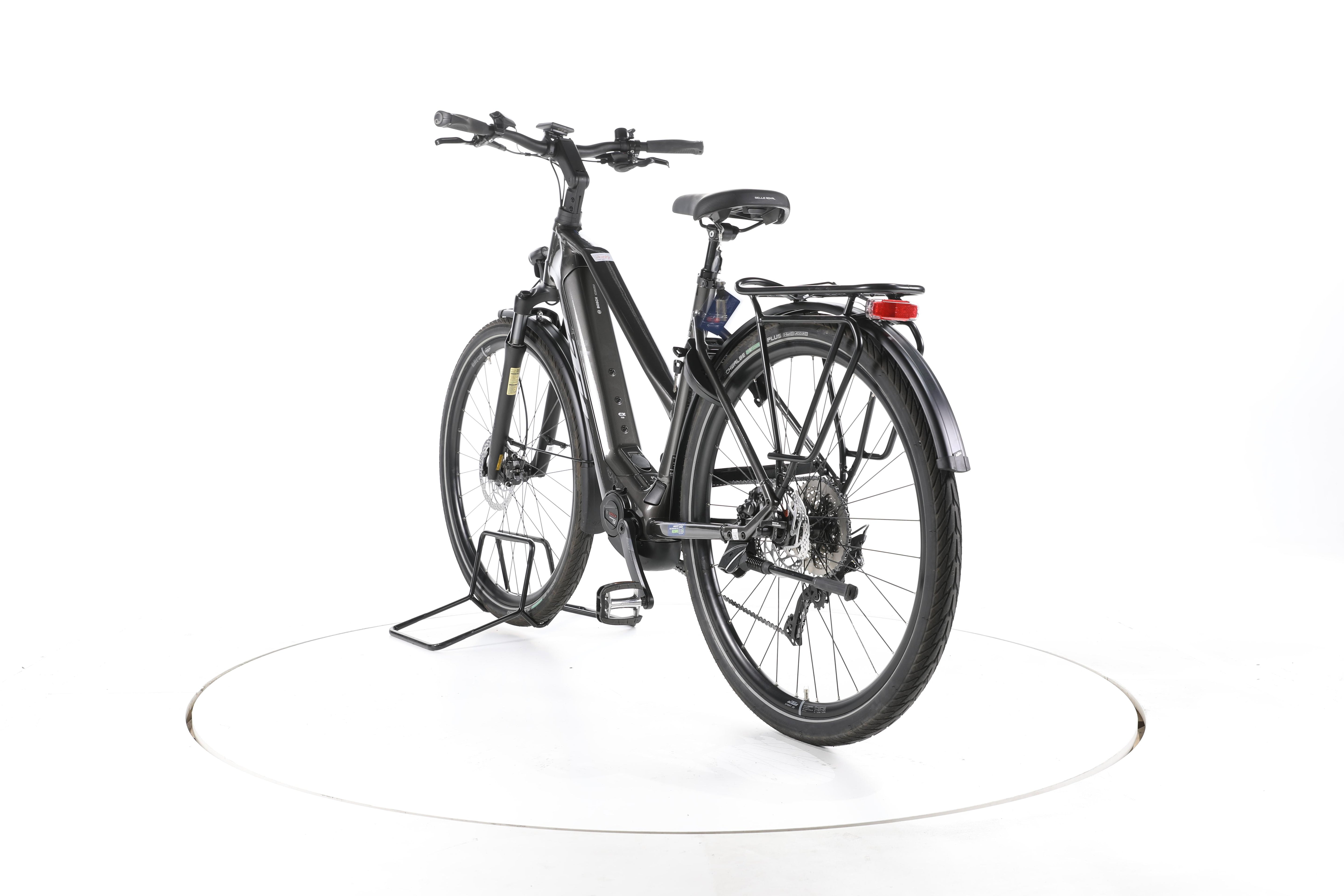 KTM Macina Style 740 Trekking E-Bike - Image 9