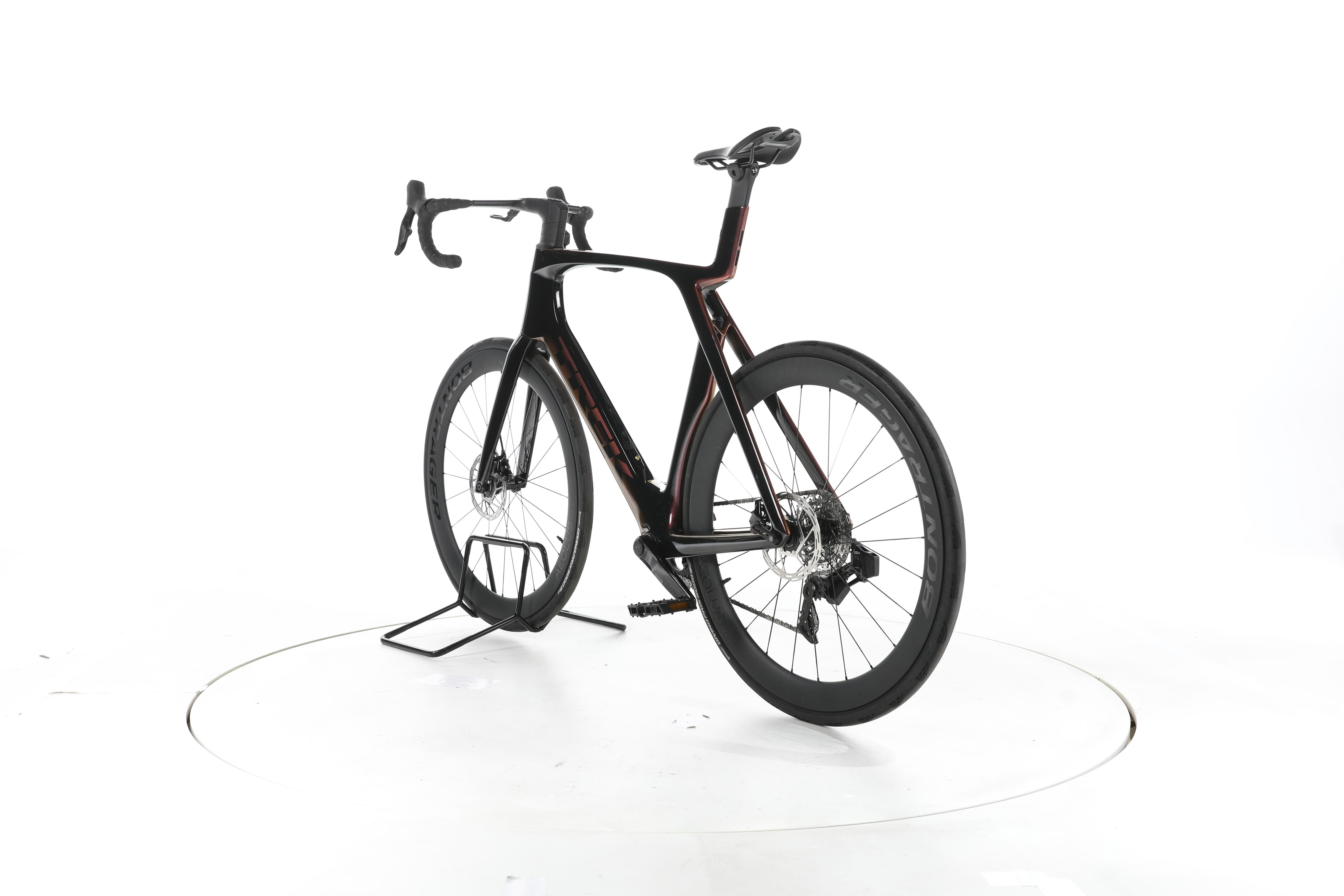 Trek Madone SLR 6 AXS Gen 7 - Image 9