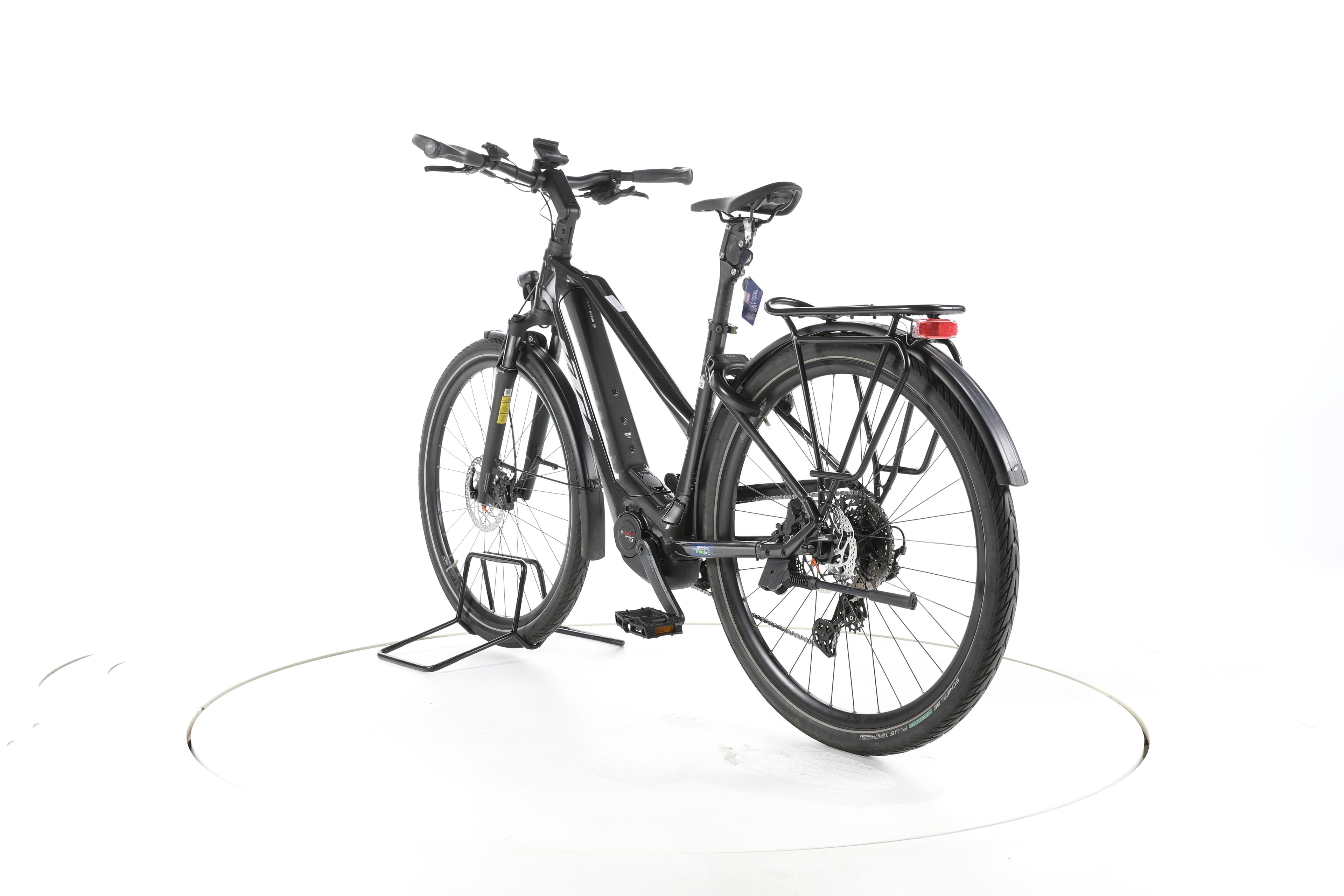 KTM Macina Style 730 Trekking E-Bike - Image 9