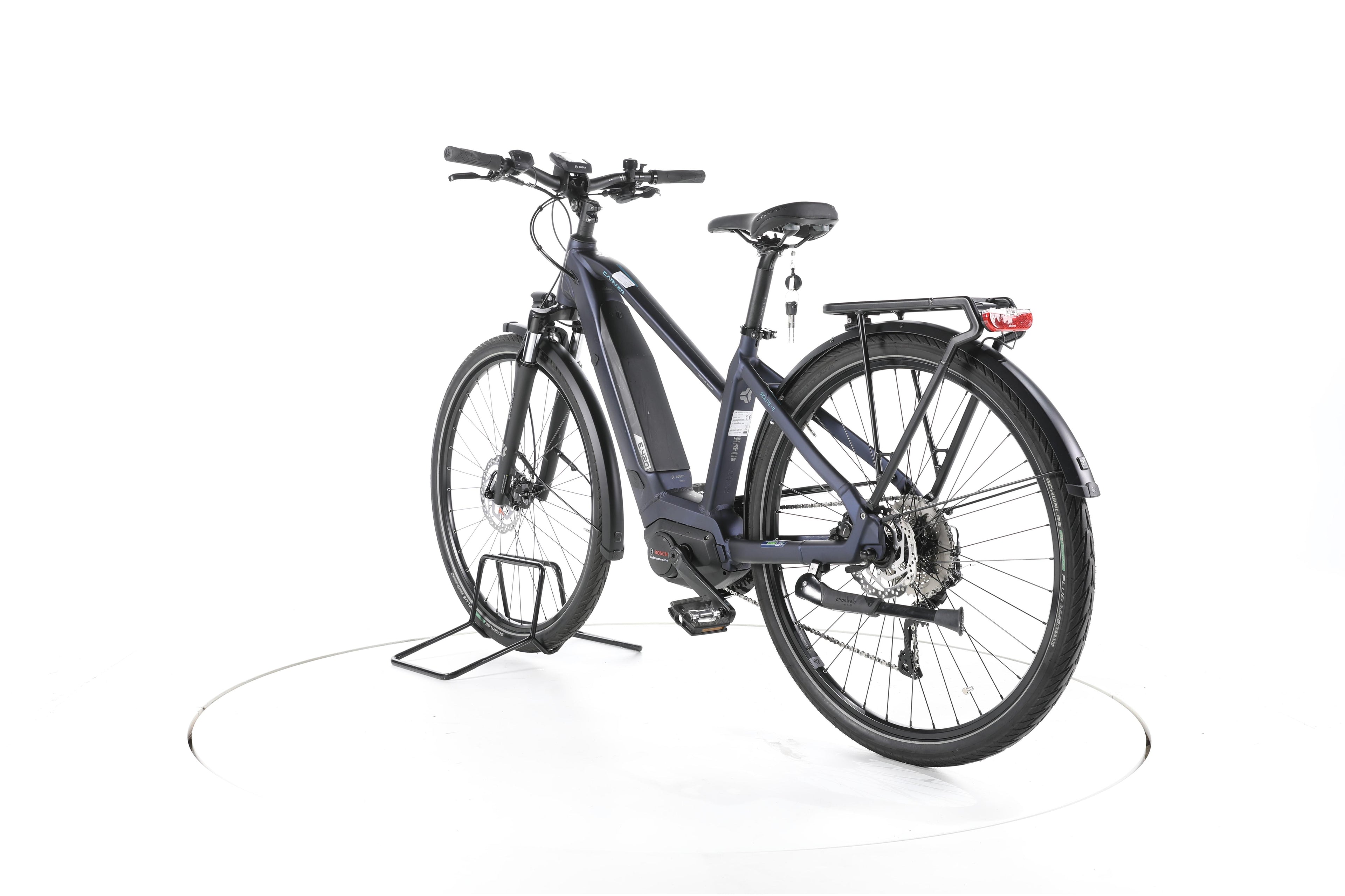 Carver Route E.420 Trekking E-Bike - Image 9
