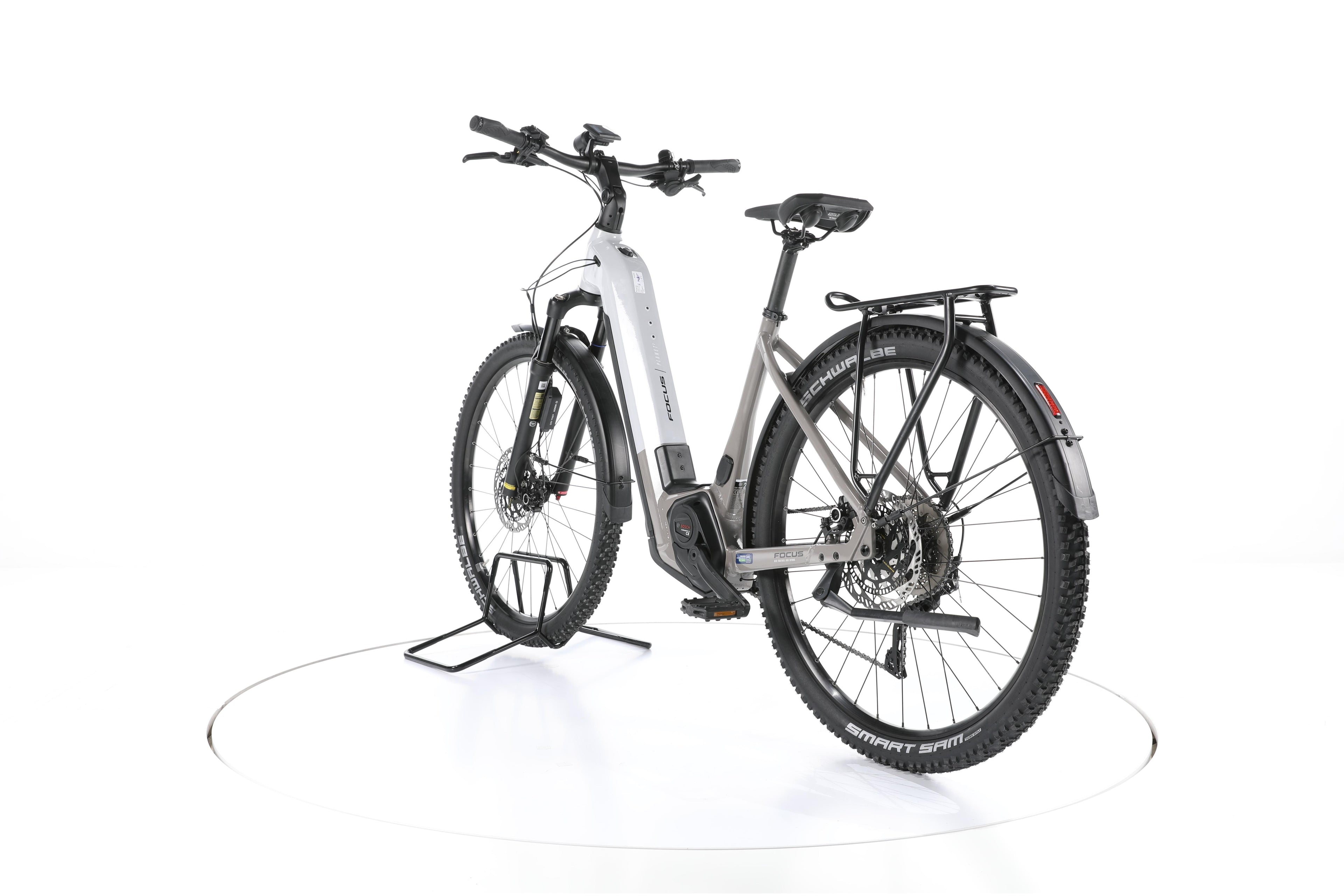 Focus Planet² 6.8 Trekking E-Bike Tiefeinsteiger 2023 - Image 9
