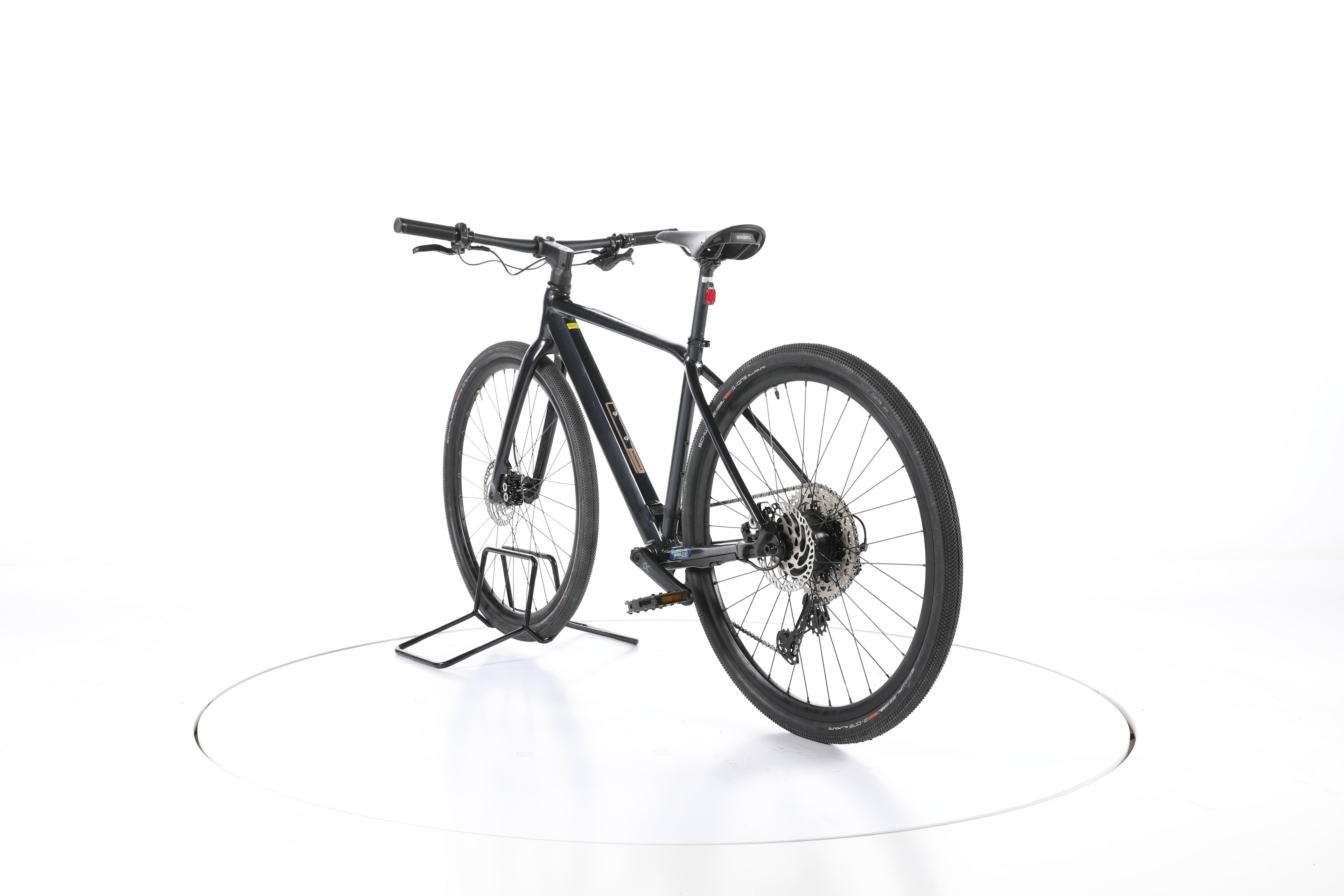 Orbea Vibe H10 Trekking E-Bike - Image 9