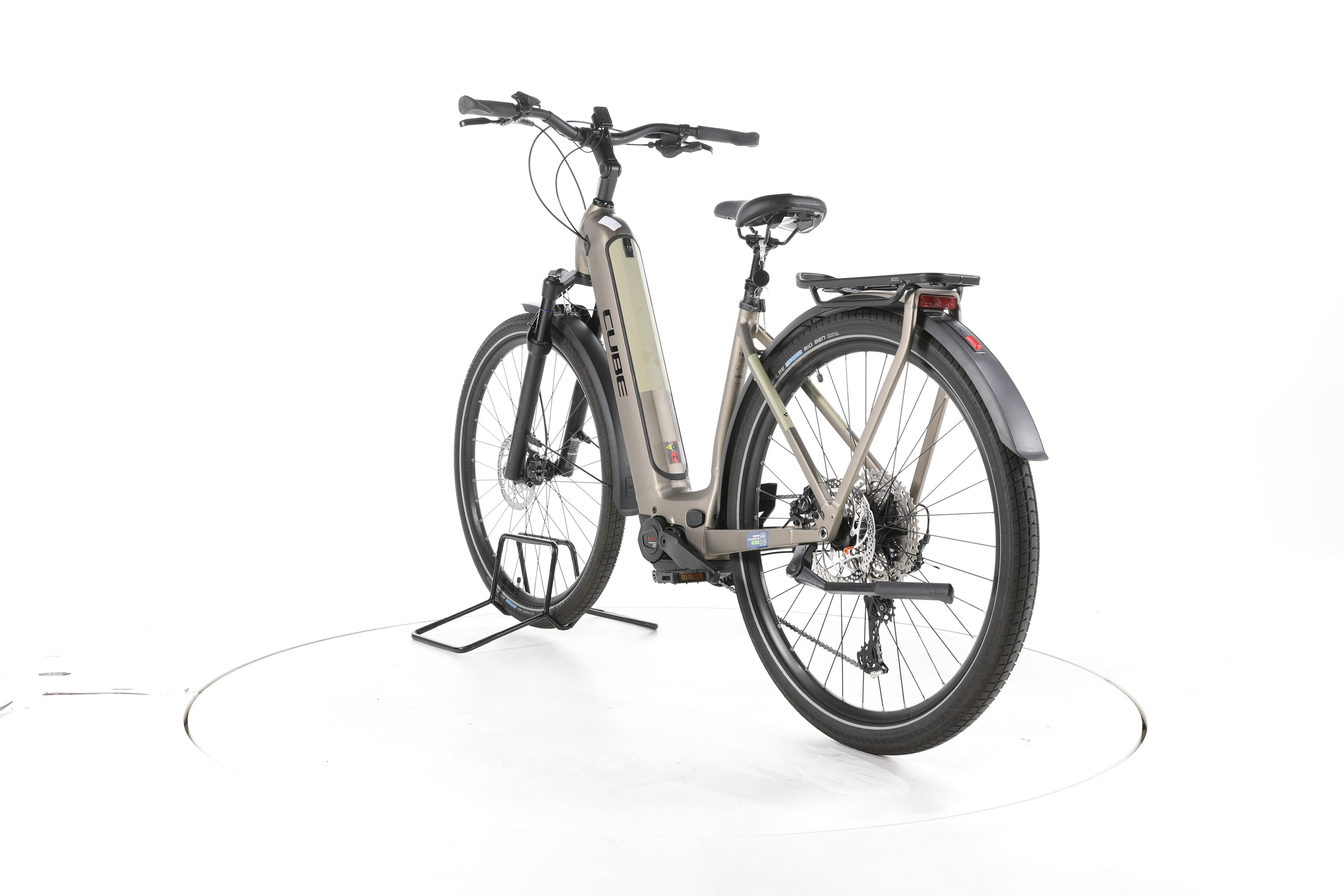 Cube Kathmandu Hybrid Pro Trekking E-Bike Tiefeinsteiger - Image 9
