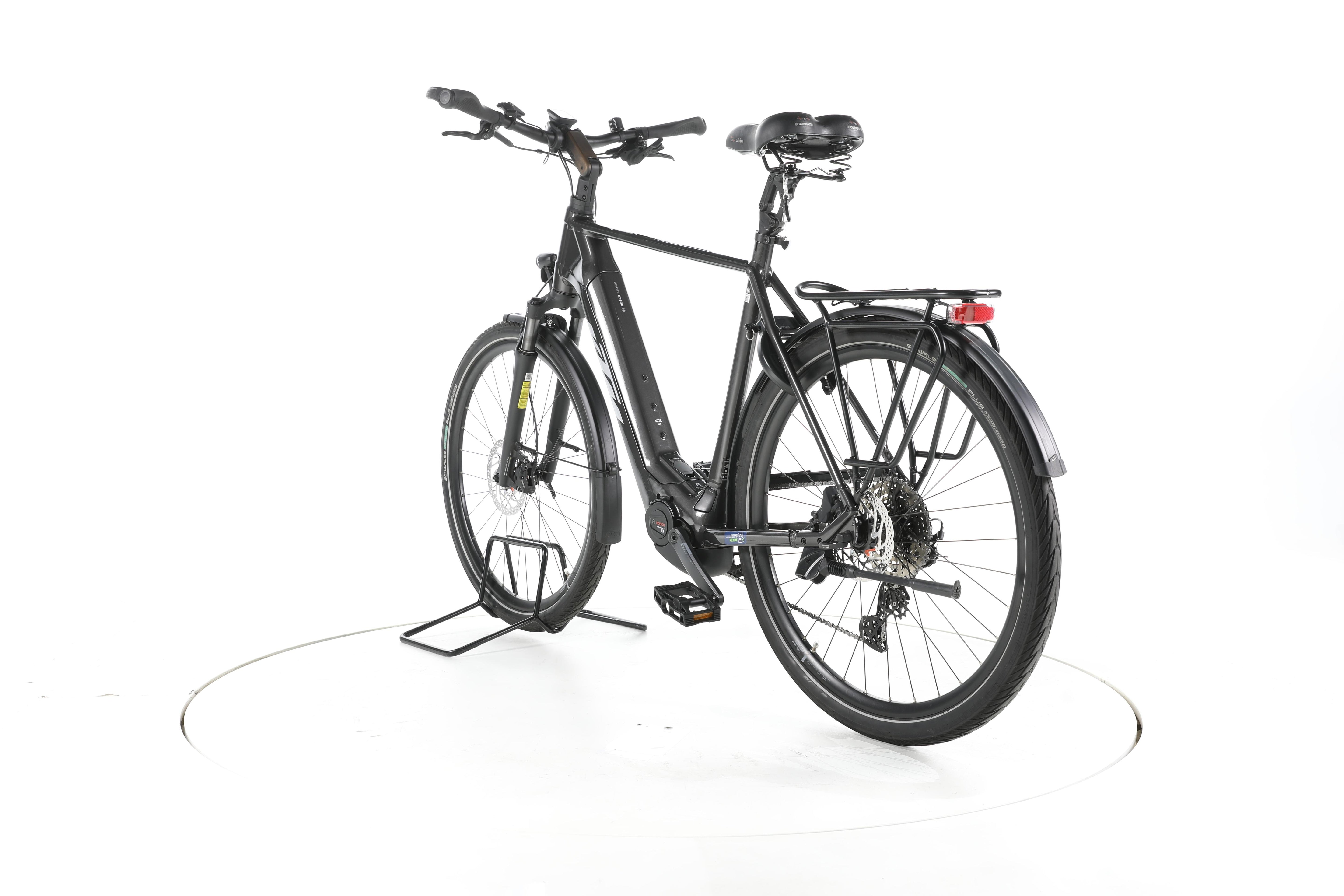KTM Macina Style 730 Trekking E-Bike - Image 9
