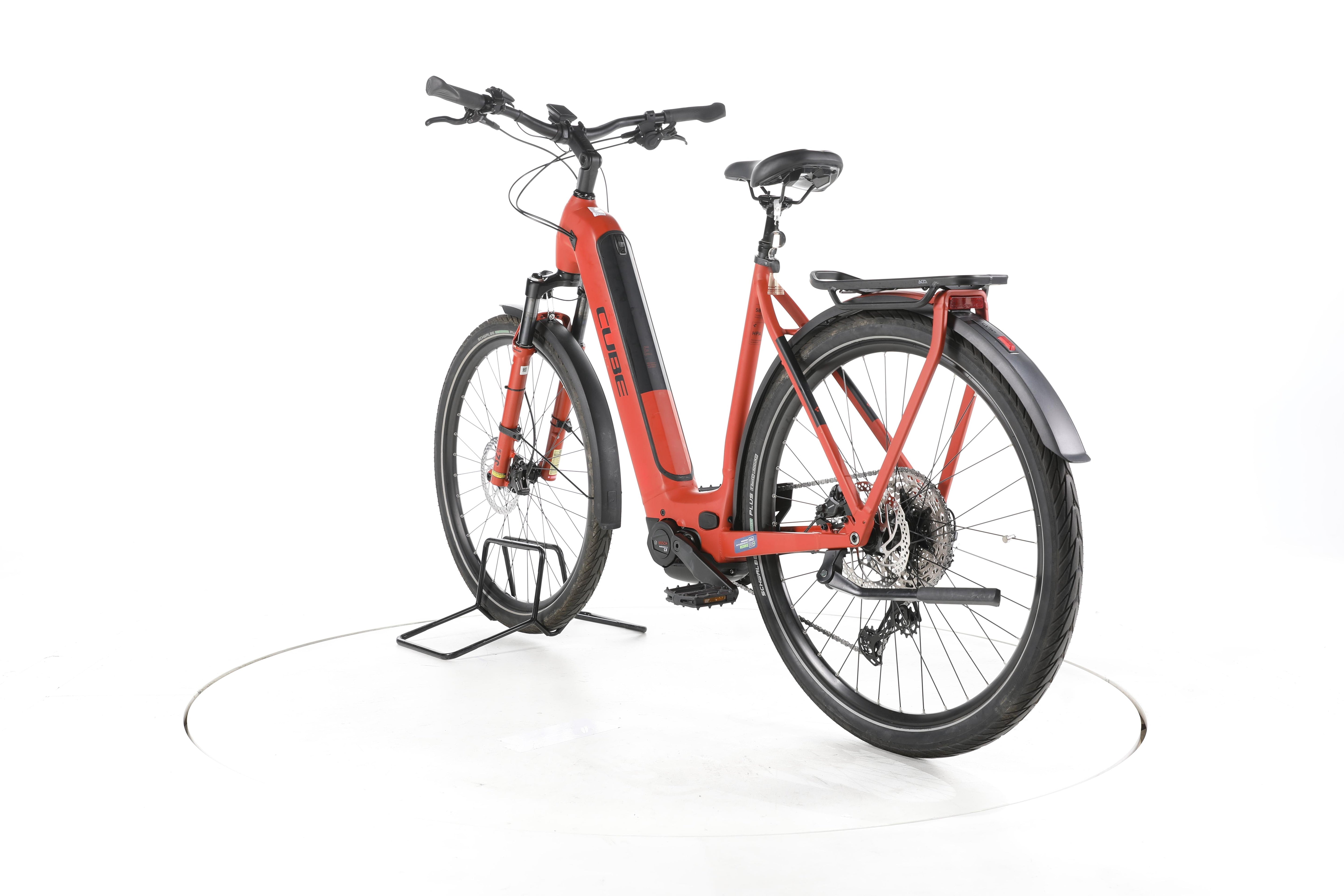 Cube Kathmandu Hybrid Trekking E-Bike Tiefeinsteiger - Image 9