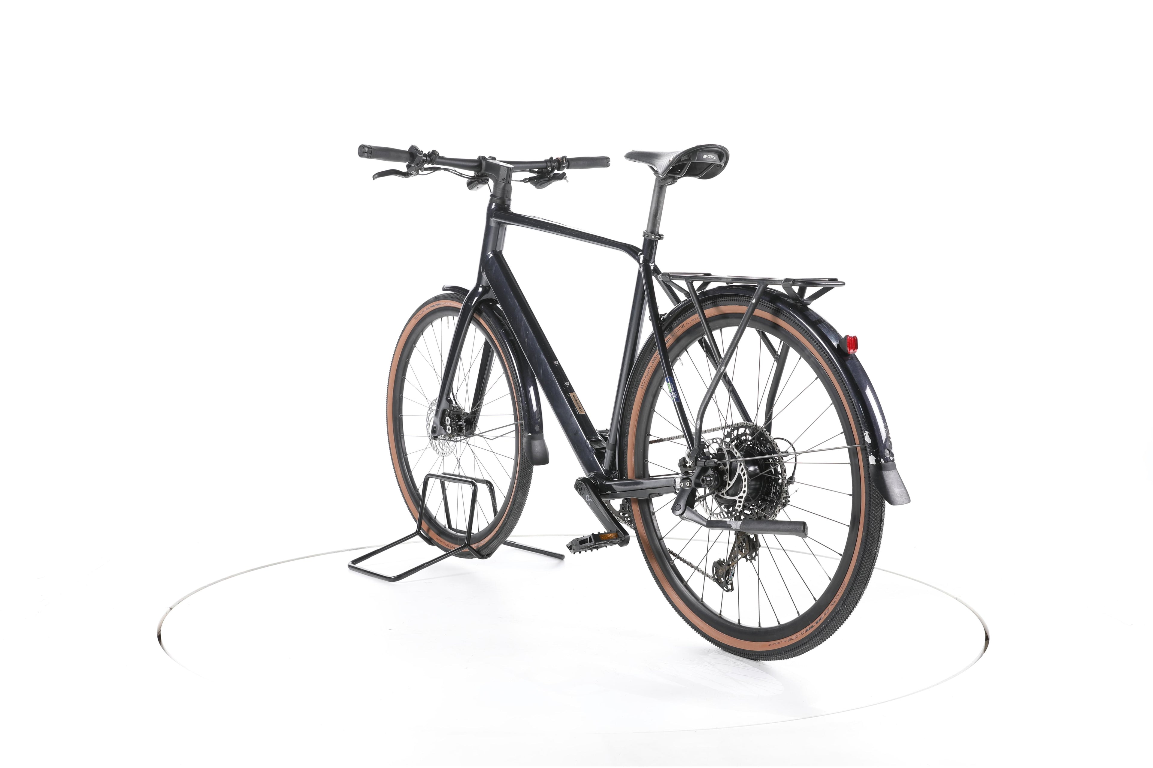 Orbea Vibe H10 Trekking E-Bike - Image 9