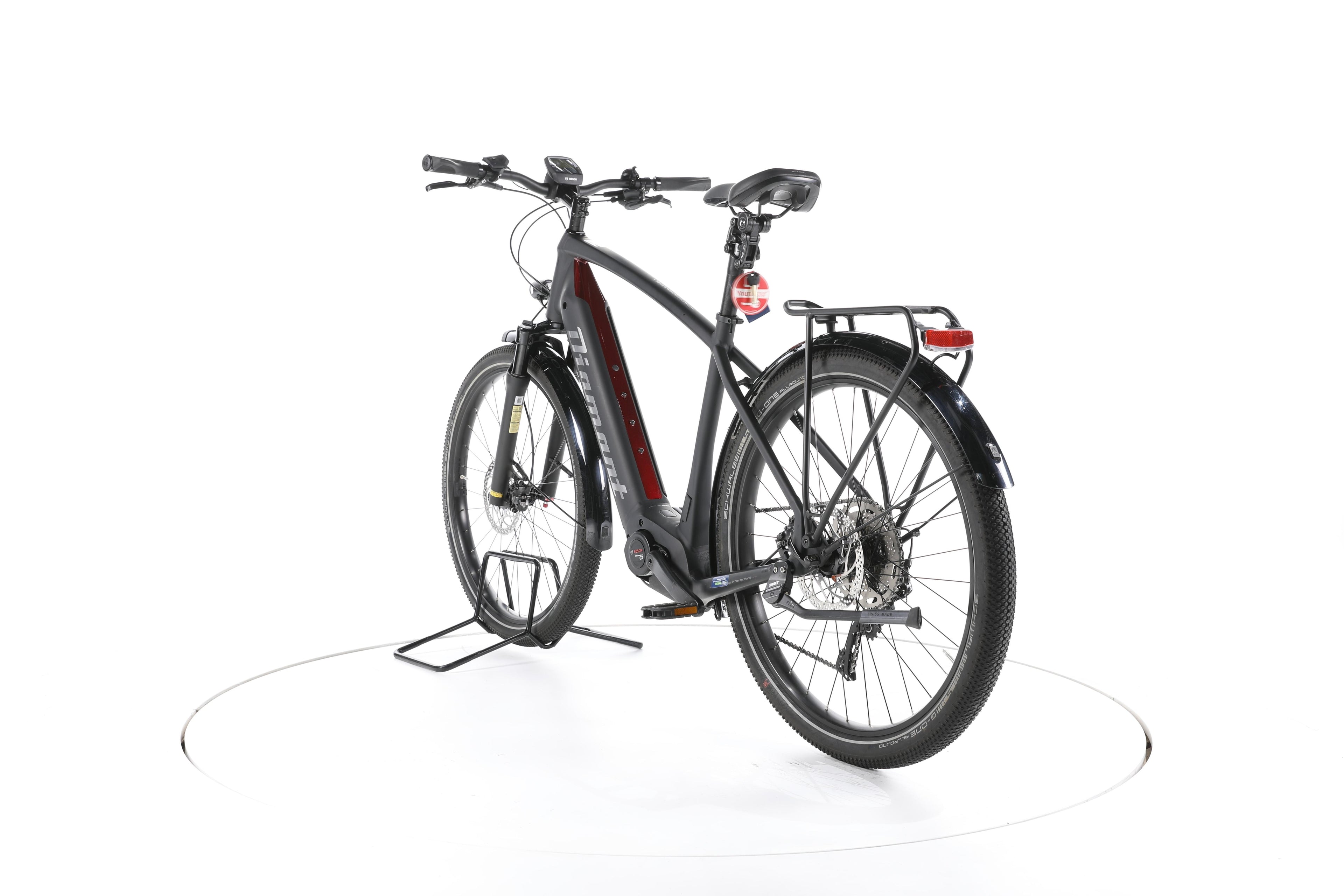Diamant Zouma Deluxe+ Trekking E-Bike - Image 9