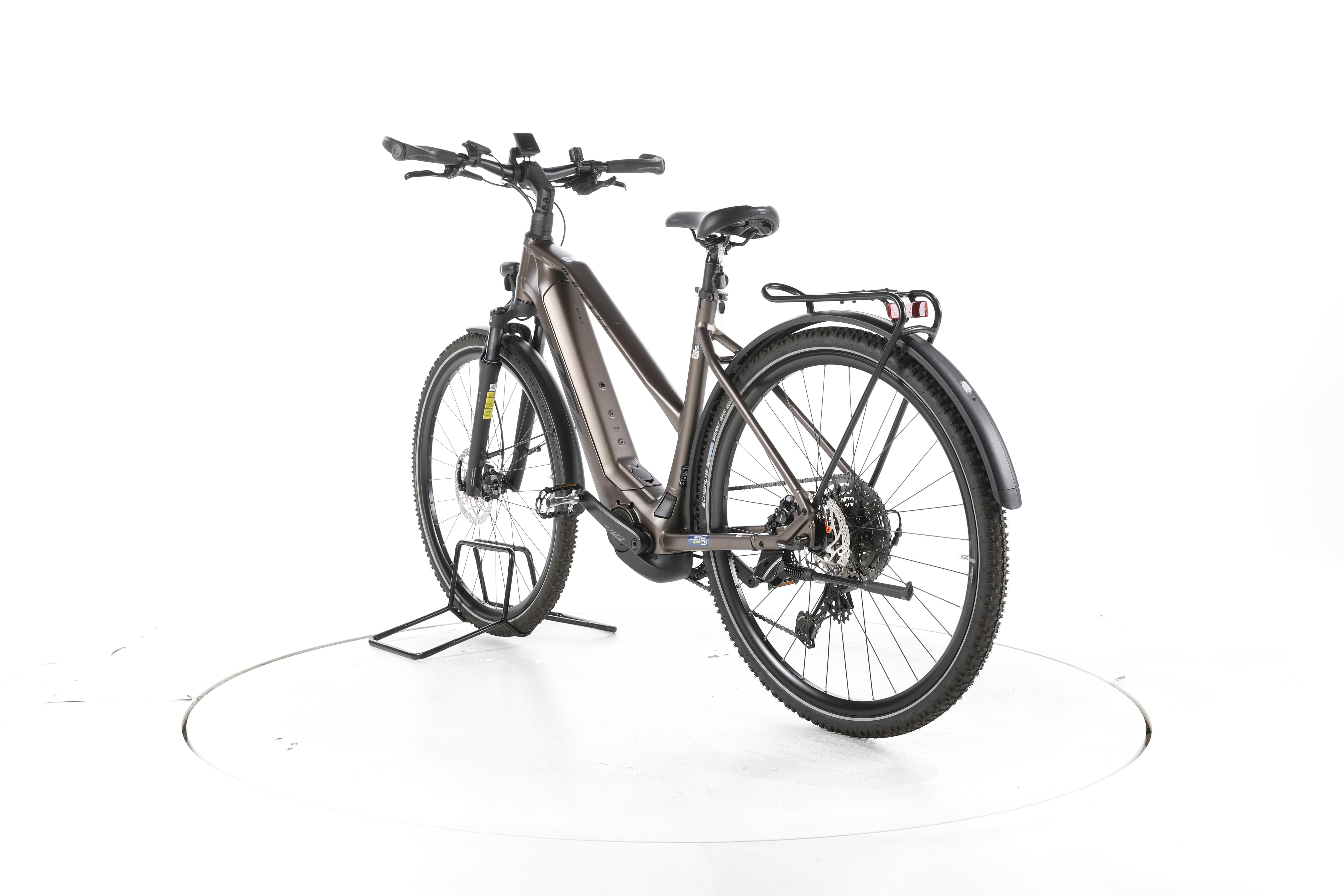 KTM Macina Cross LFC Trekking E-Bike - Image 9