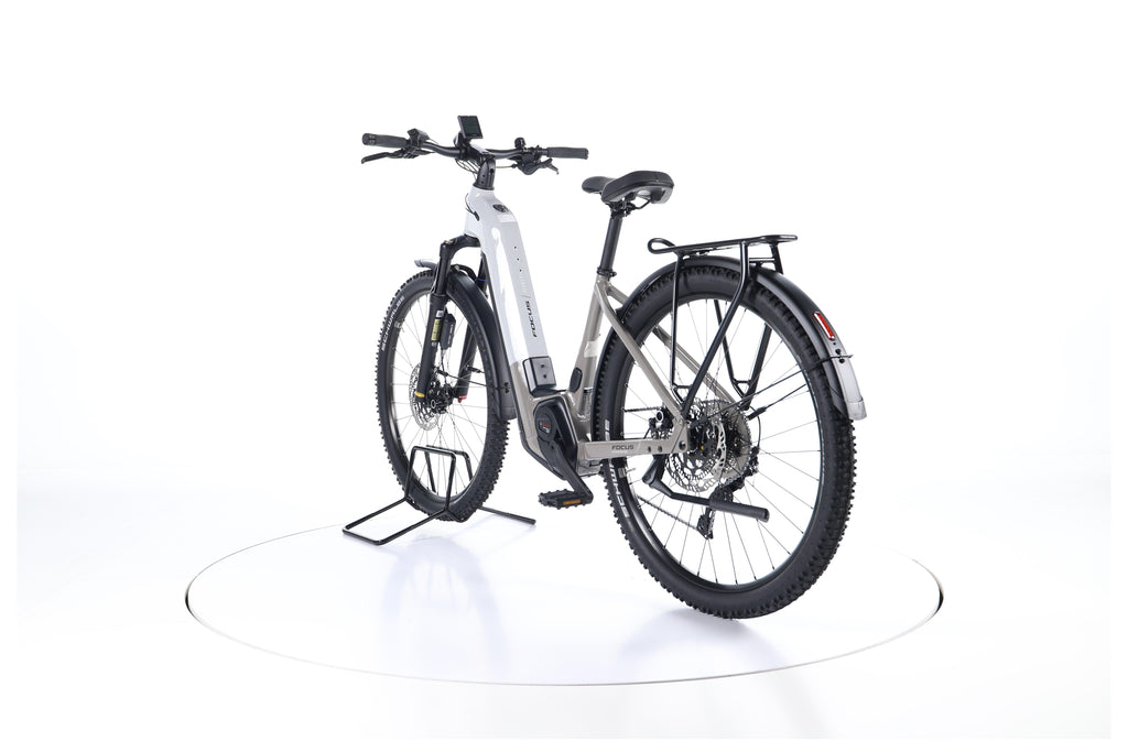 Focus Planet² 6.8 Trekking E-Bike Tiefeinsteiger 2023 - Image 9