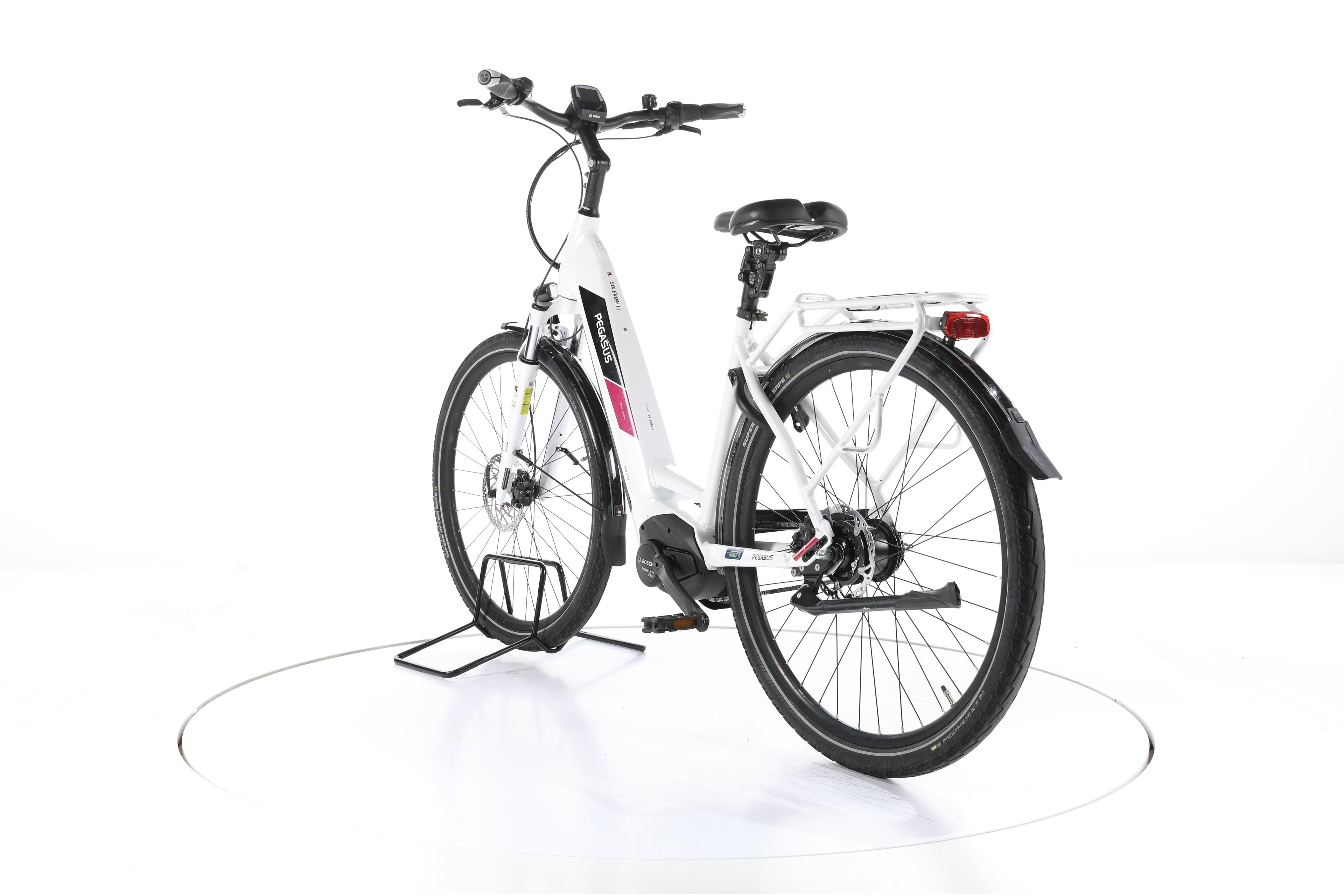 Pegasus Solero EVO 8R City E-Bike Tiefeinsteiger - Image 9