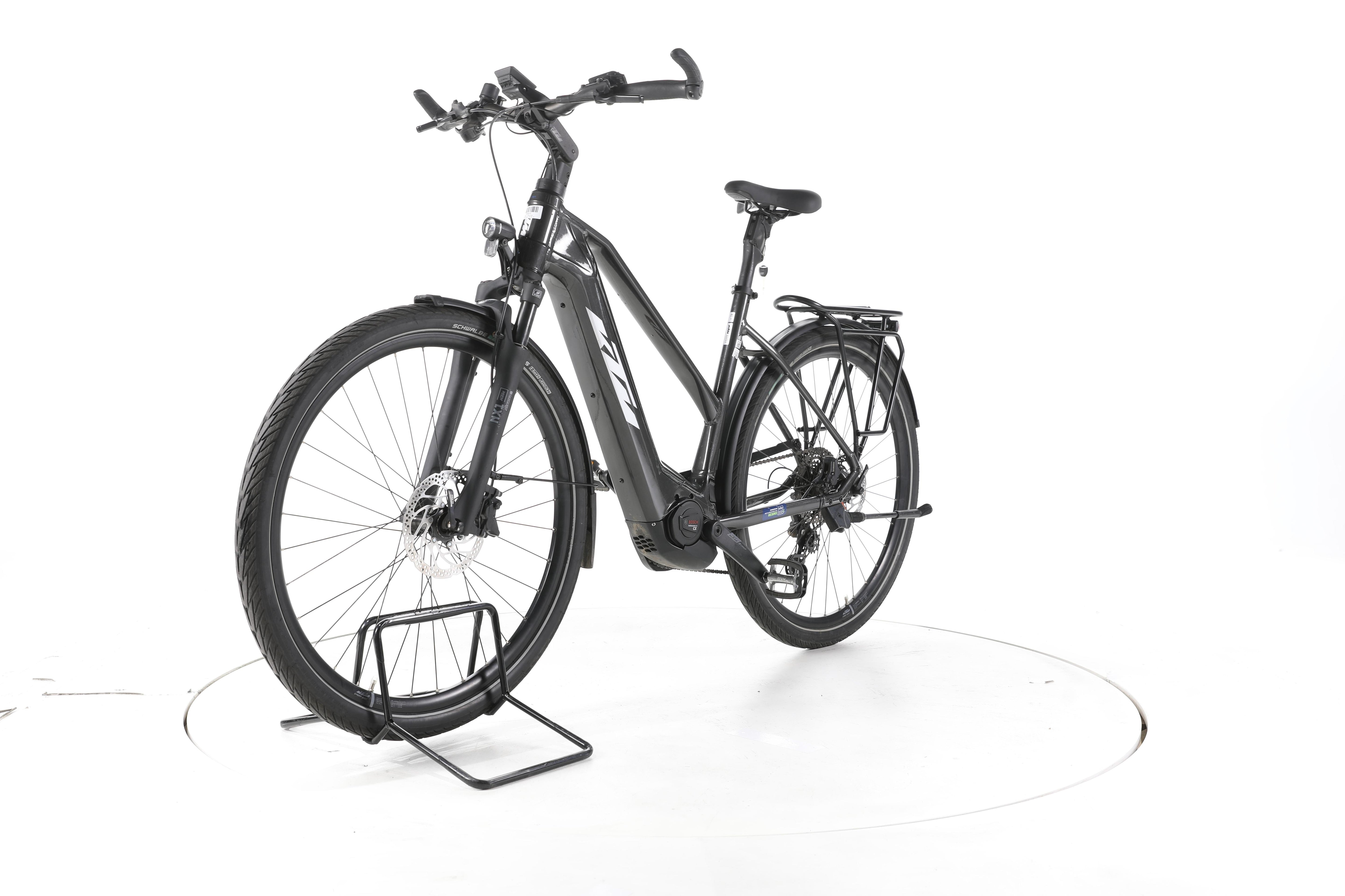 KTM Macina Style 730 Trekking E-Bike - Image 10