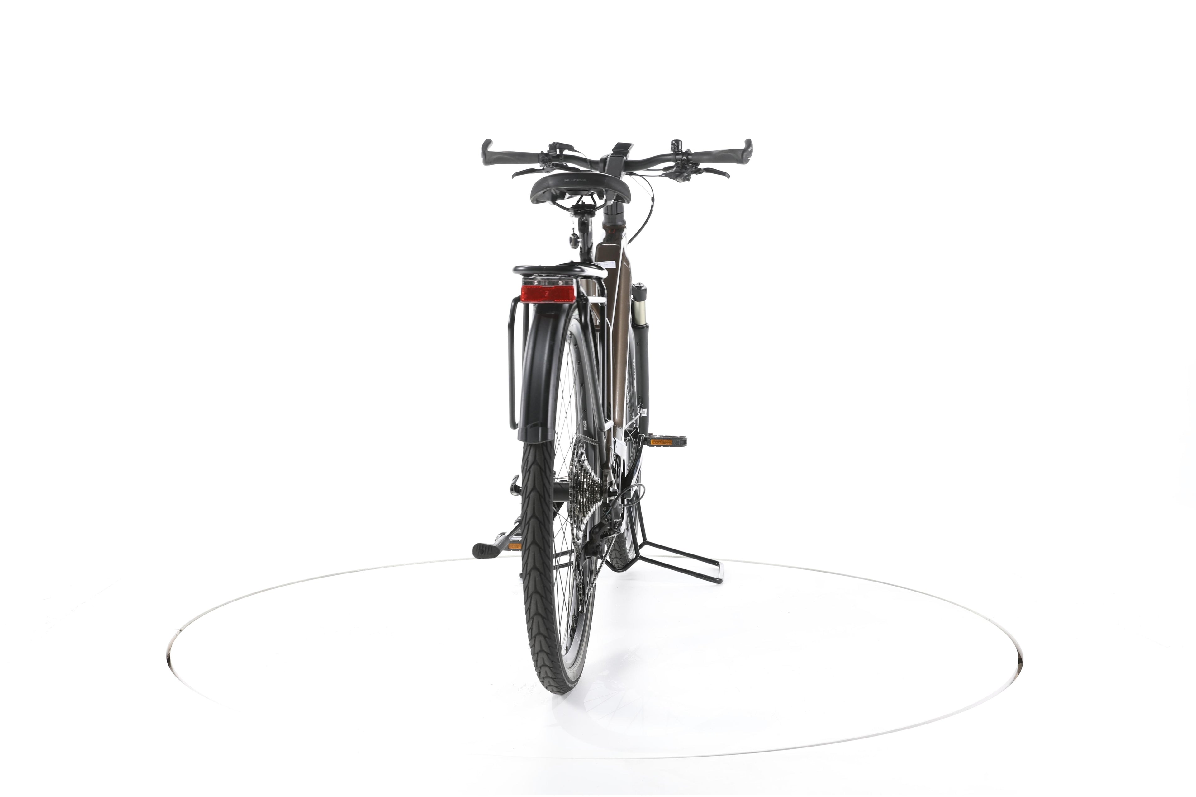 KTM Macina Style 710 Trekking E-Bike - Image 10