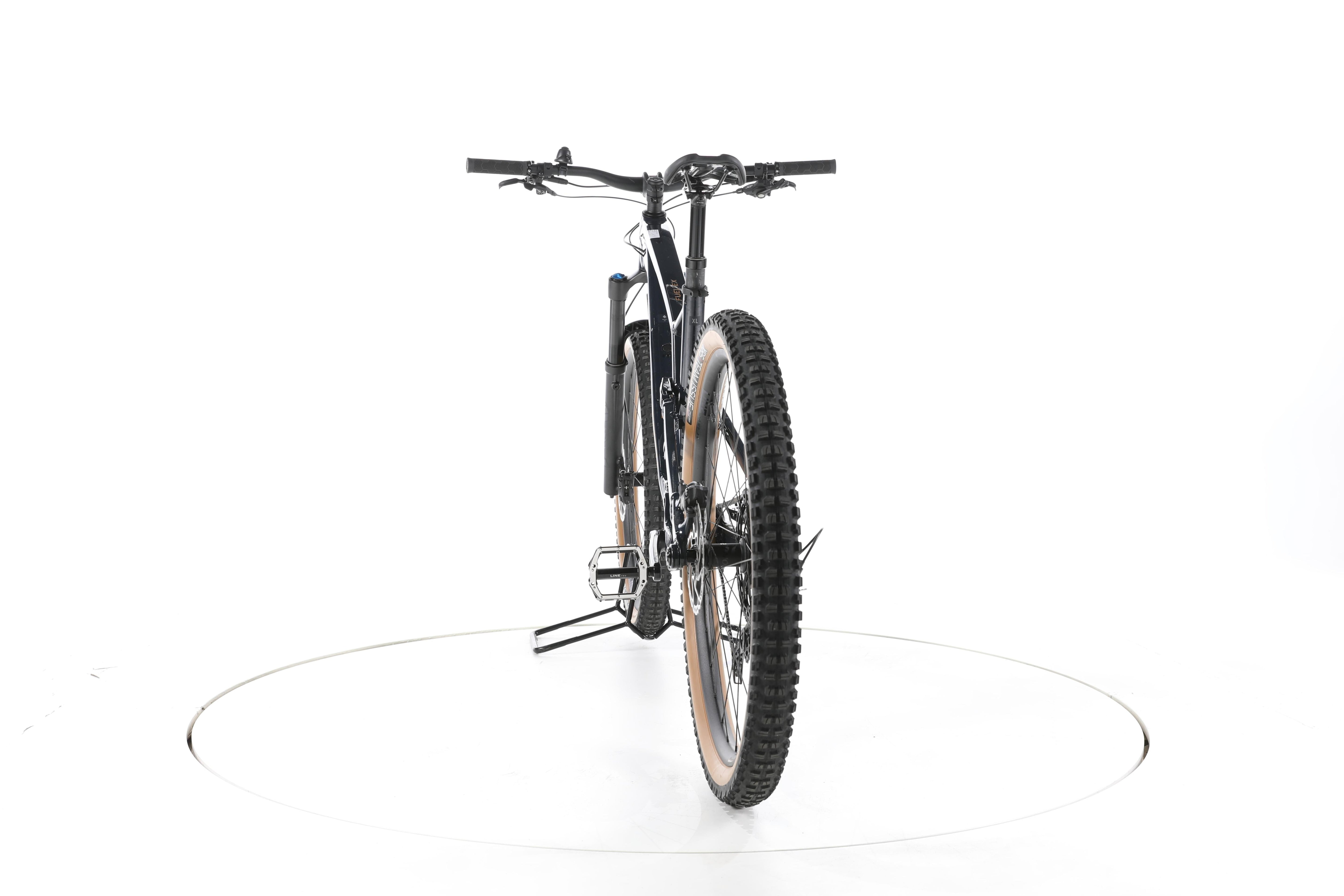 Trek Fuel EX 8 XT Gen 6 - Image 10