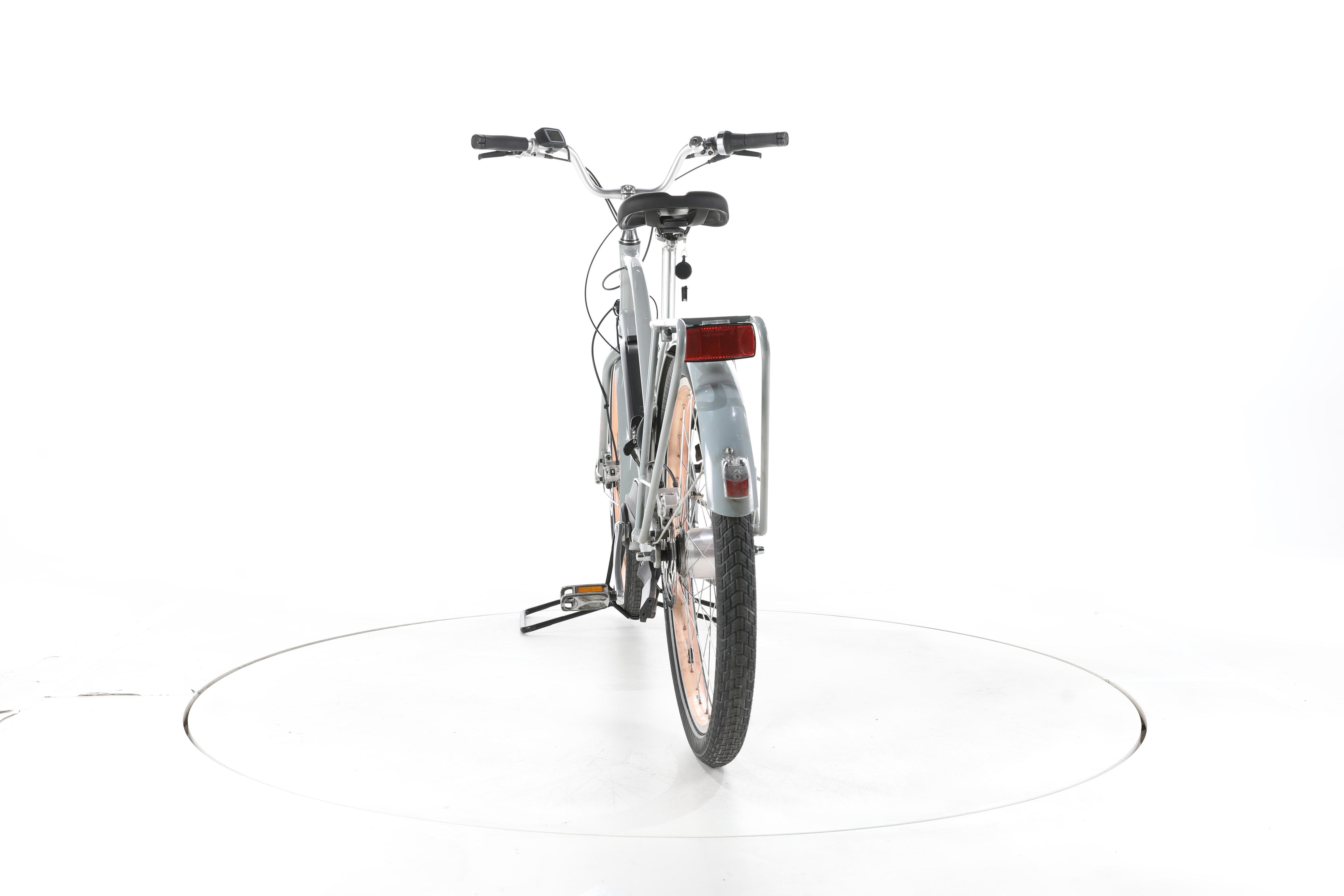 Electra Bicycle Townie Go! 5i Step-Thru City E-Bike - Image 10