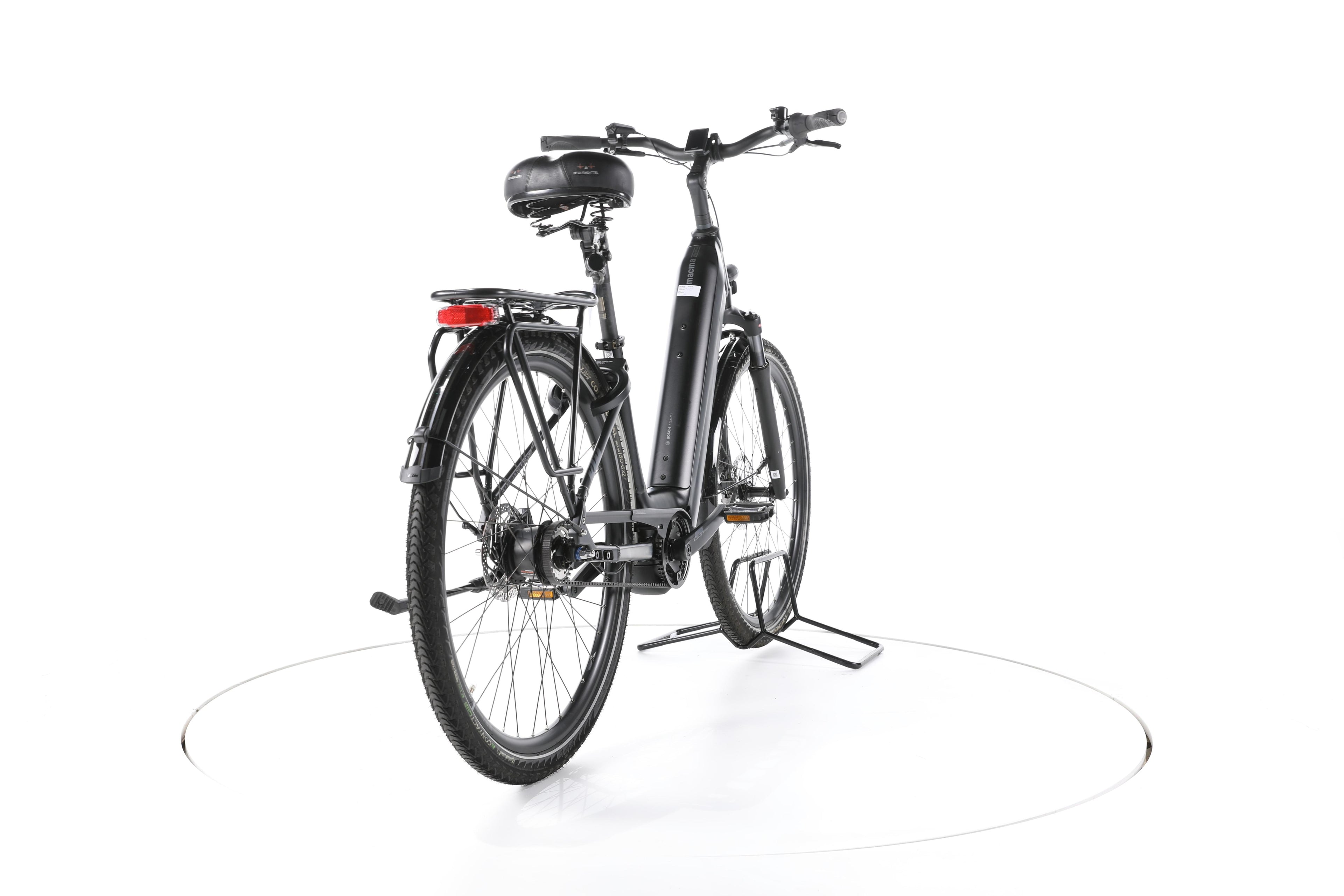 KTM Macina City 610 City E-Bike Tiefeinsteiger 2023 - Image 11