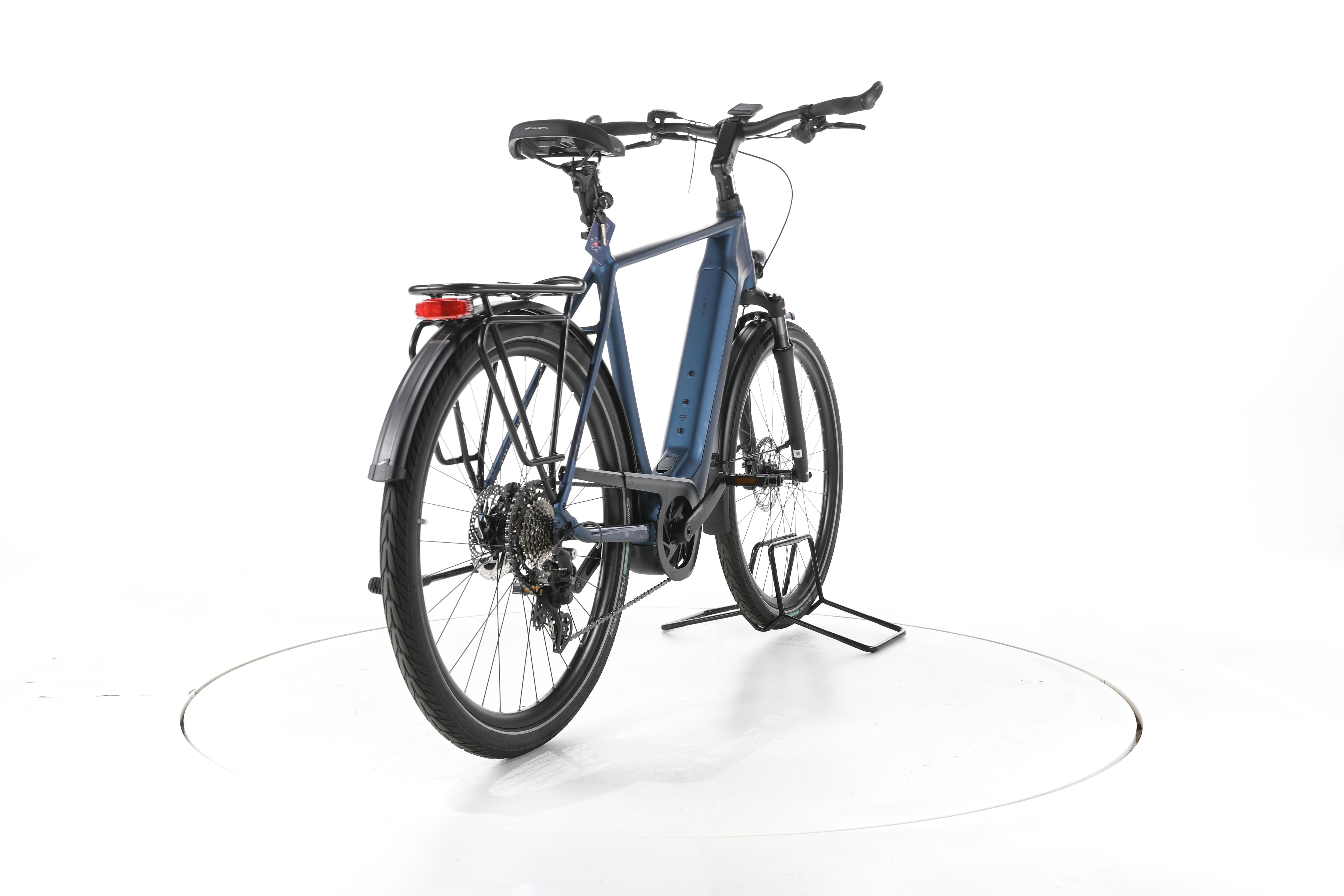 KTM Macina Style 730 Trekking E-Bike - Image 11
