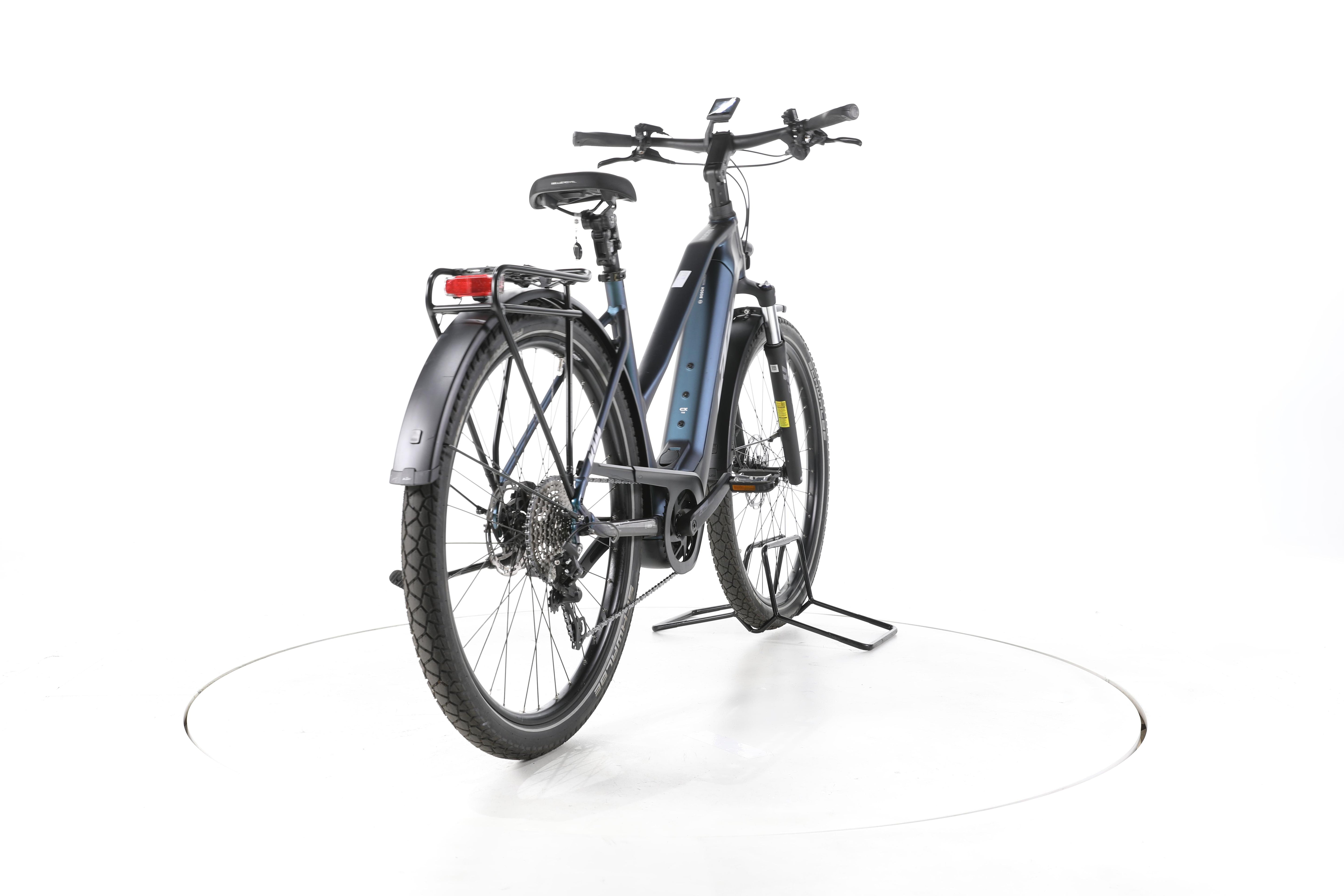 KTM Macina Gran 720 Trekking E-Bike - Image 11