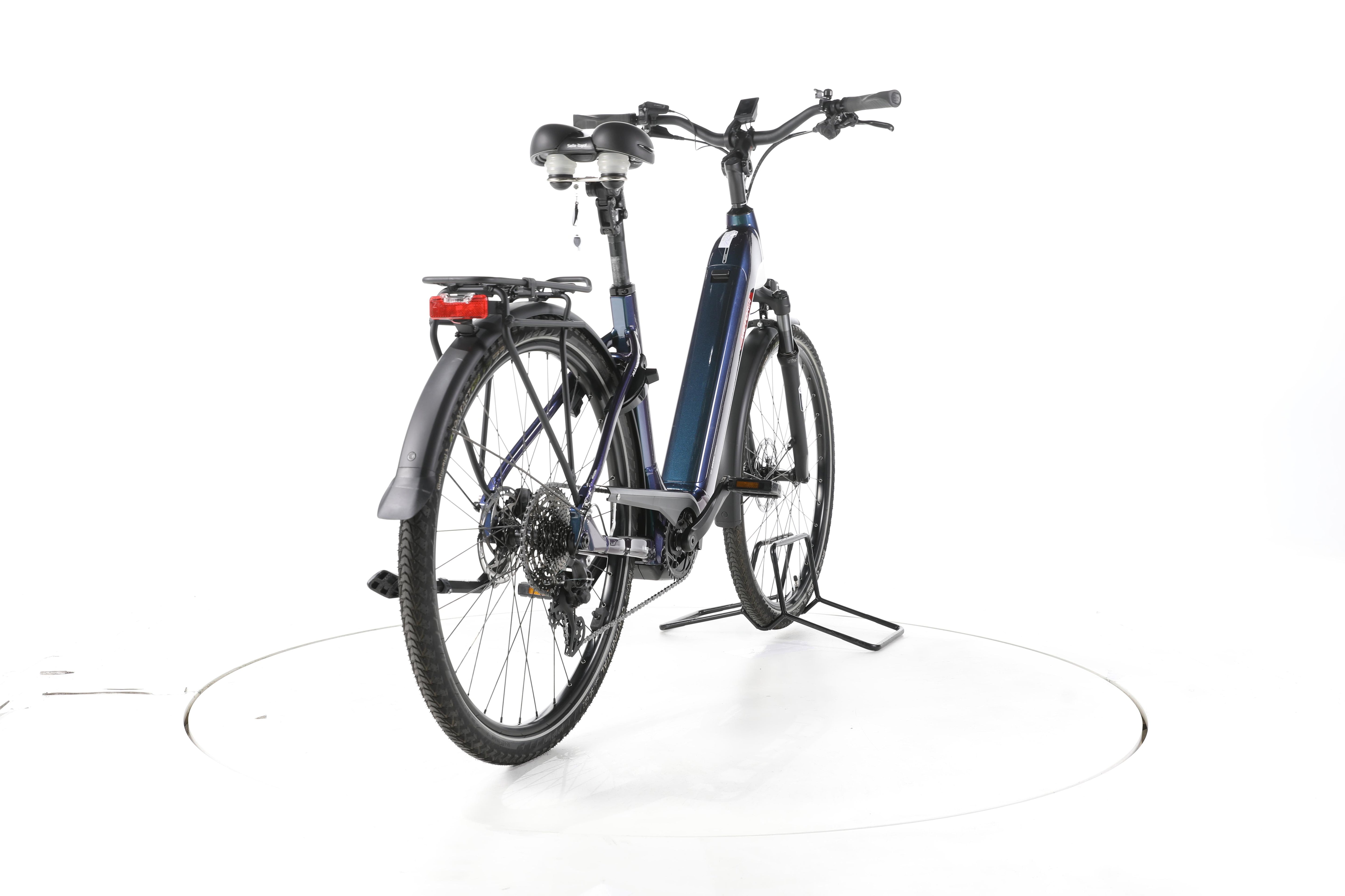 Victoria MANOC 4 Trekking E-Bike Tiefeinsteiger 2025 - Image 11
