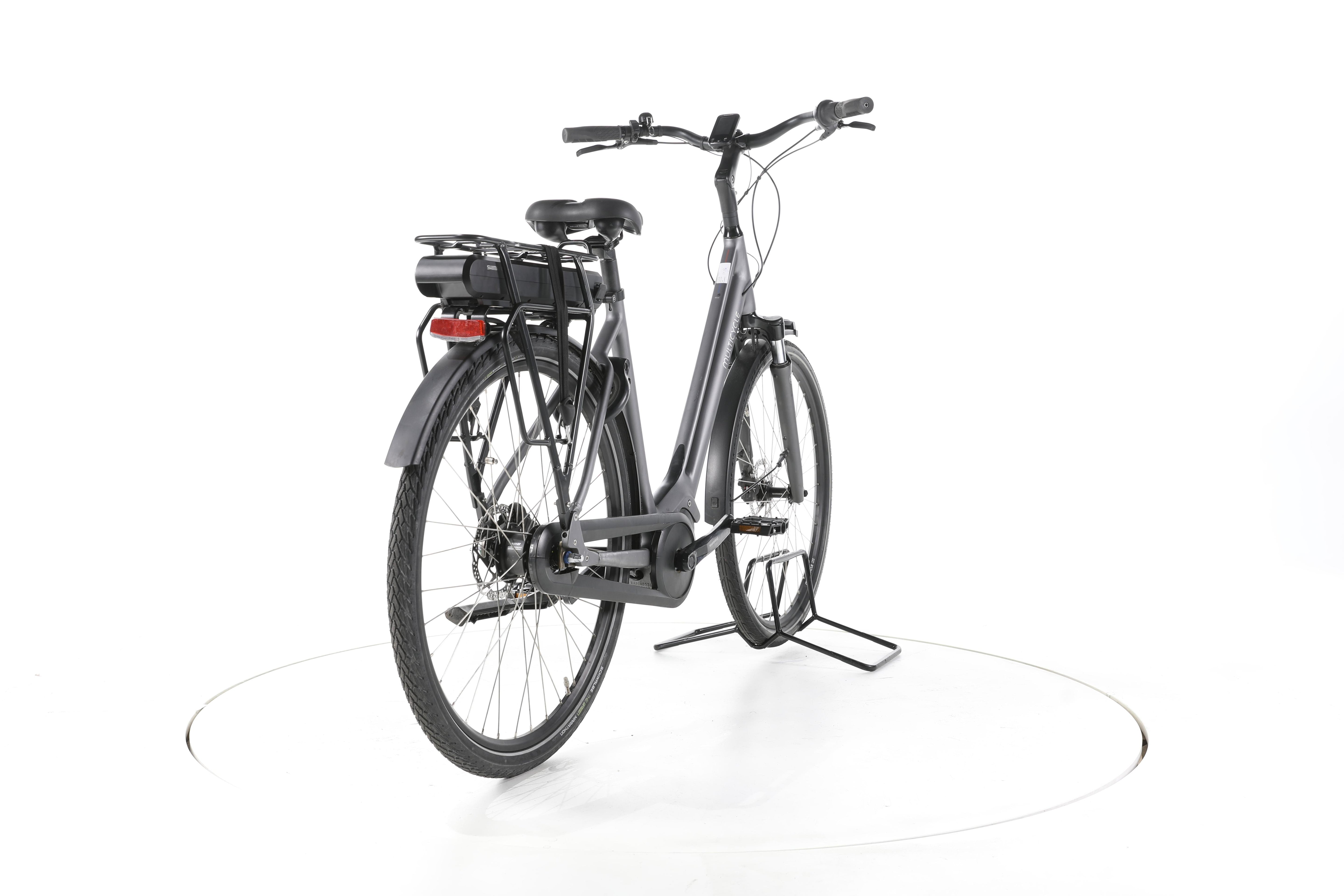 Multicycle Solo EMI City E-Bike Tiefeinsteiger - Image 11