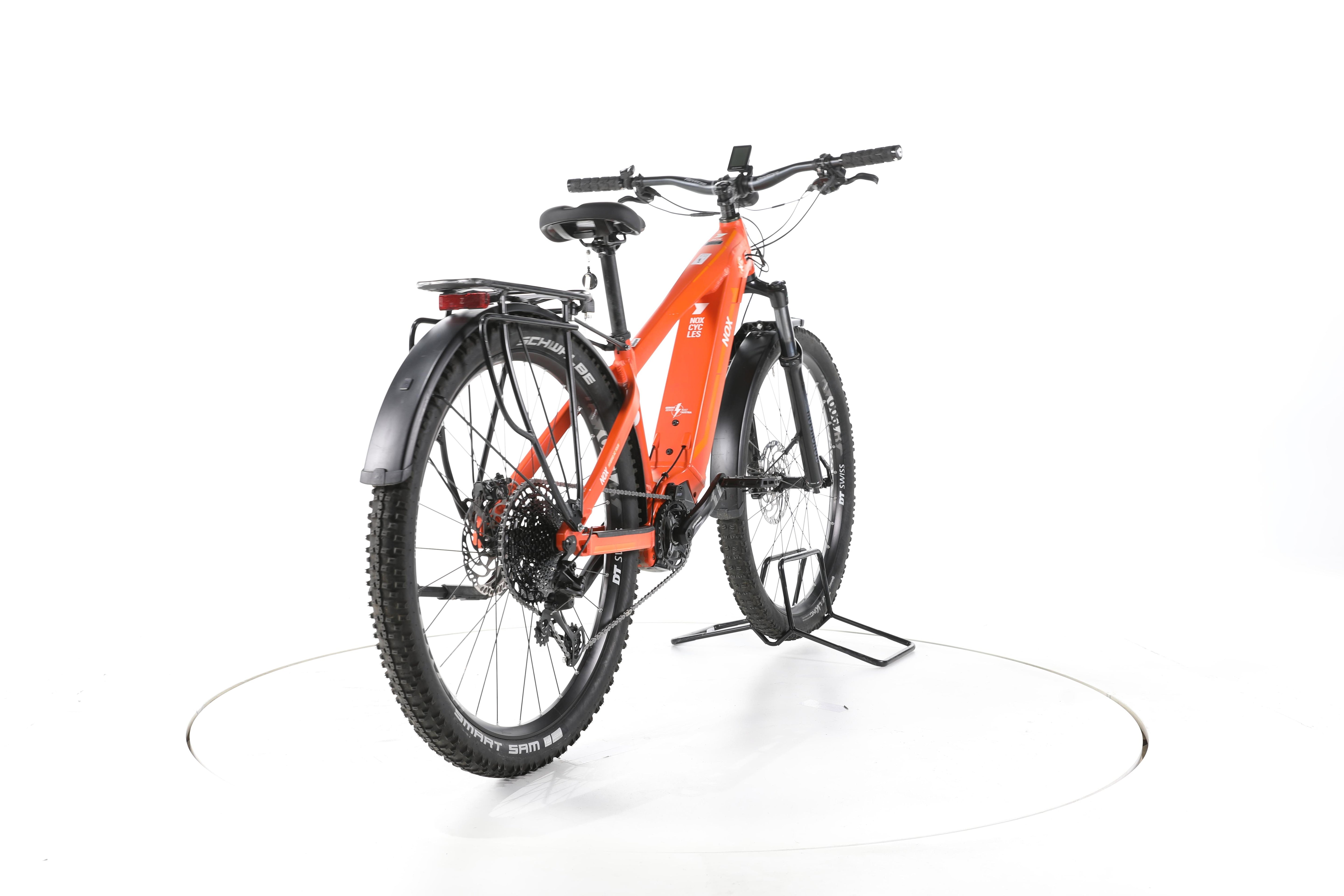 Nox Cycles Hybrid XC Tour Trekking E-Bike - Image 11