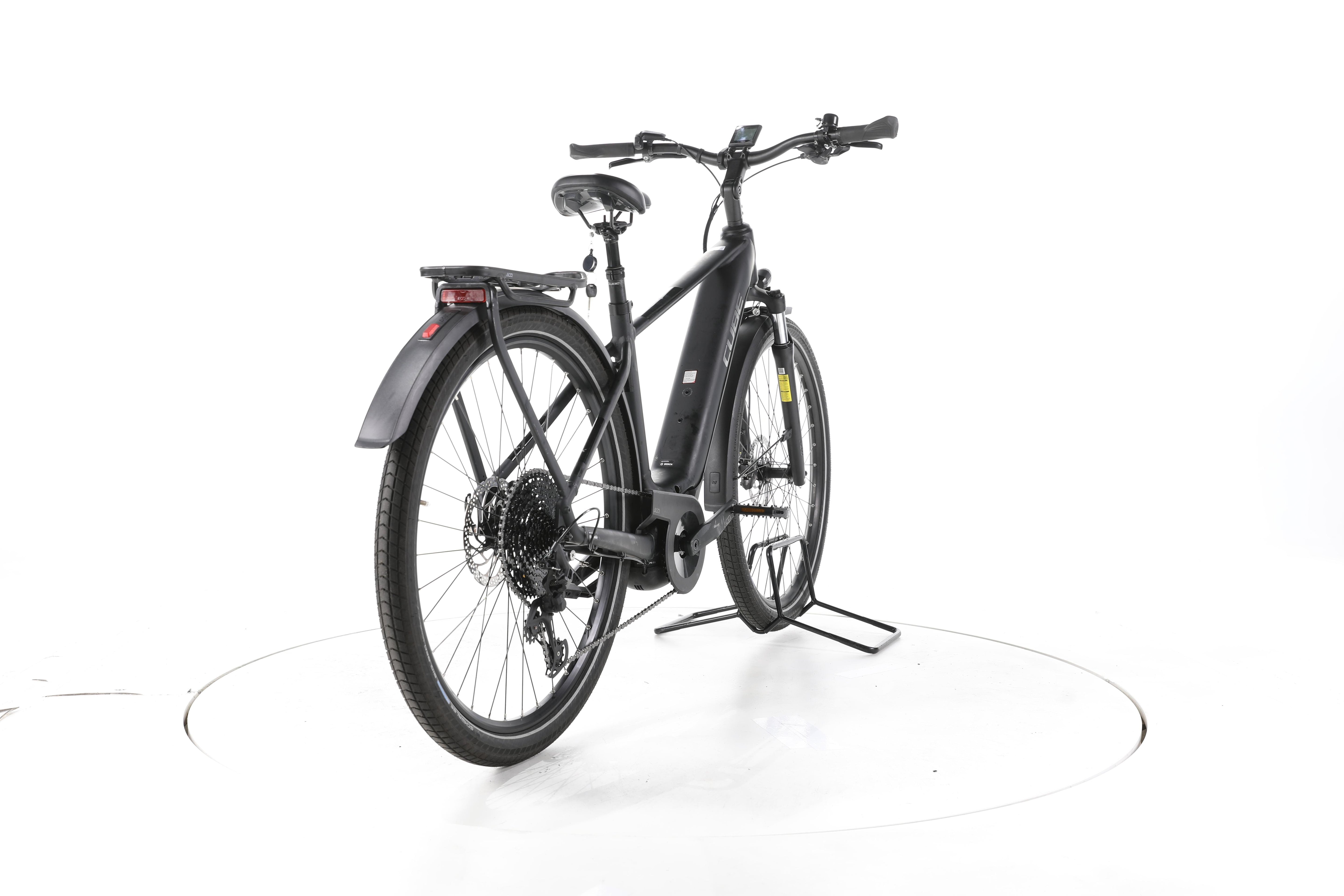 Cube Touring Hybrid Pro Trekking E-Bike - Image 11
