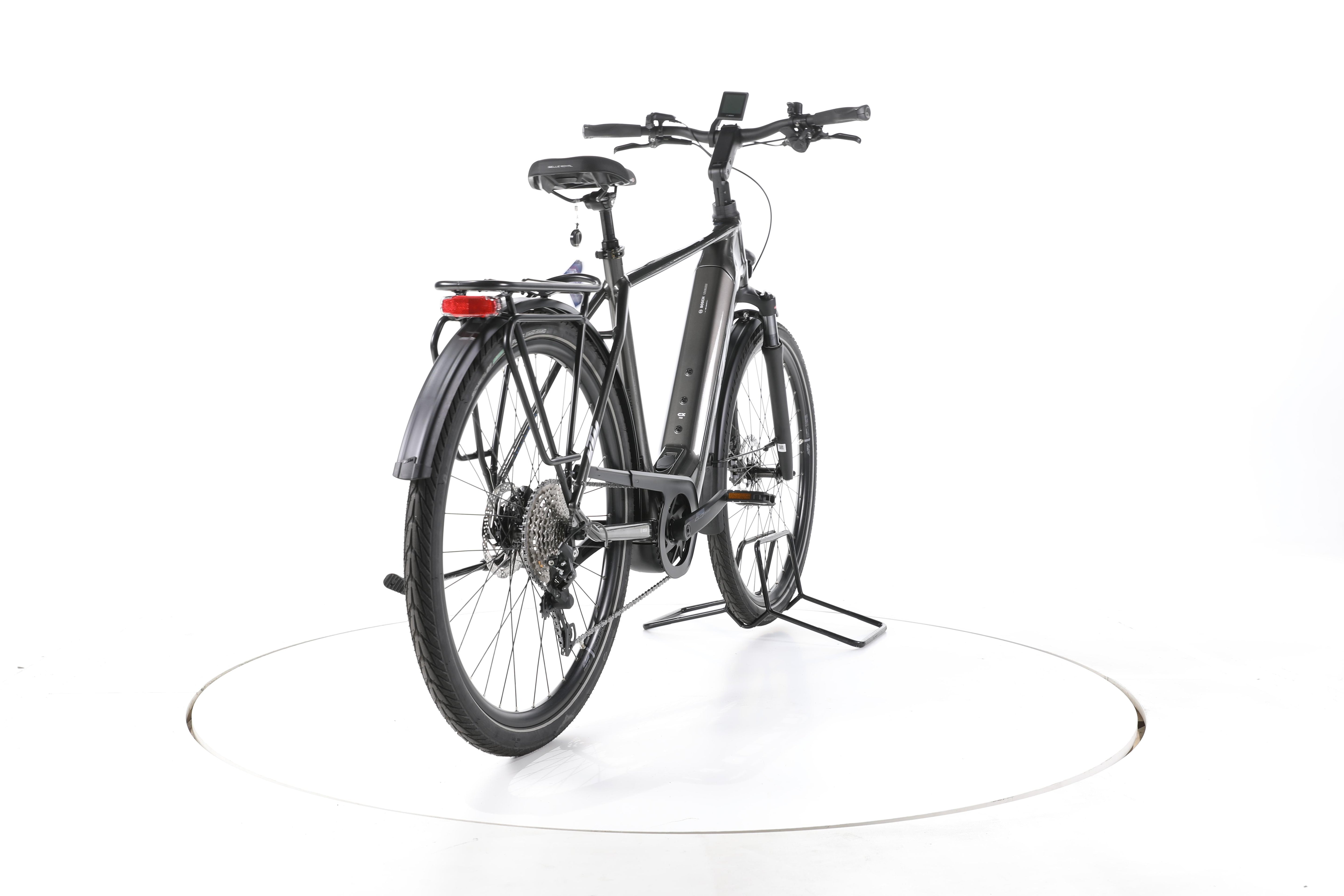 KTM Macina Style 740 Trekking E-Bike - Image 11