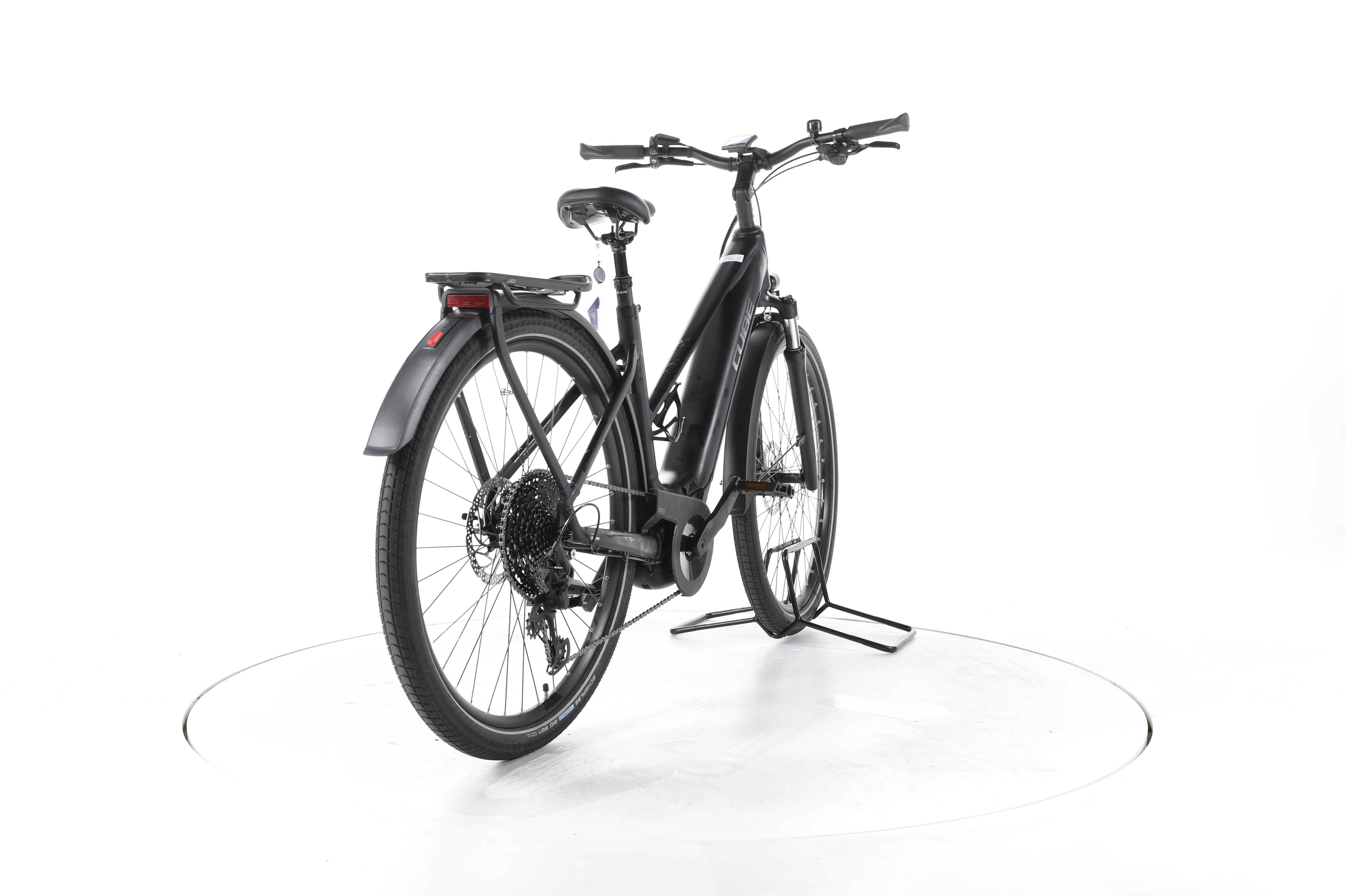 Cube Touring Hybrid Pro Trekking E-Bike - Image 11