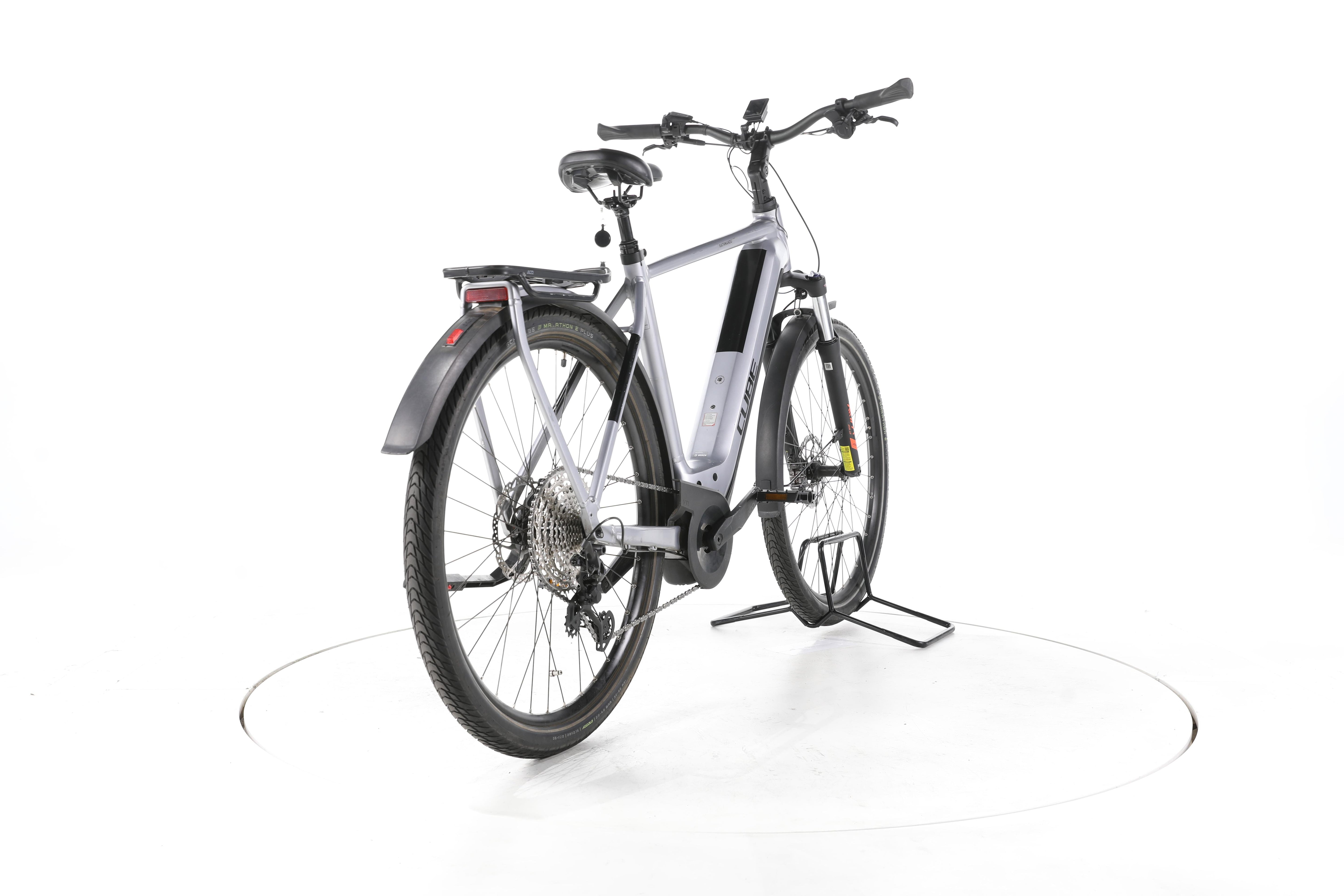 Cube Kathmandu Hybrid SLX Trekking E-Bike - Image 11