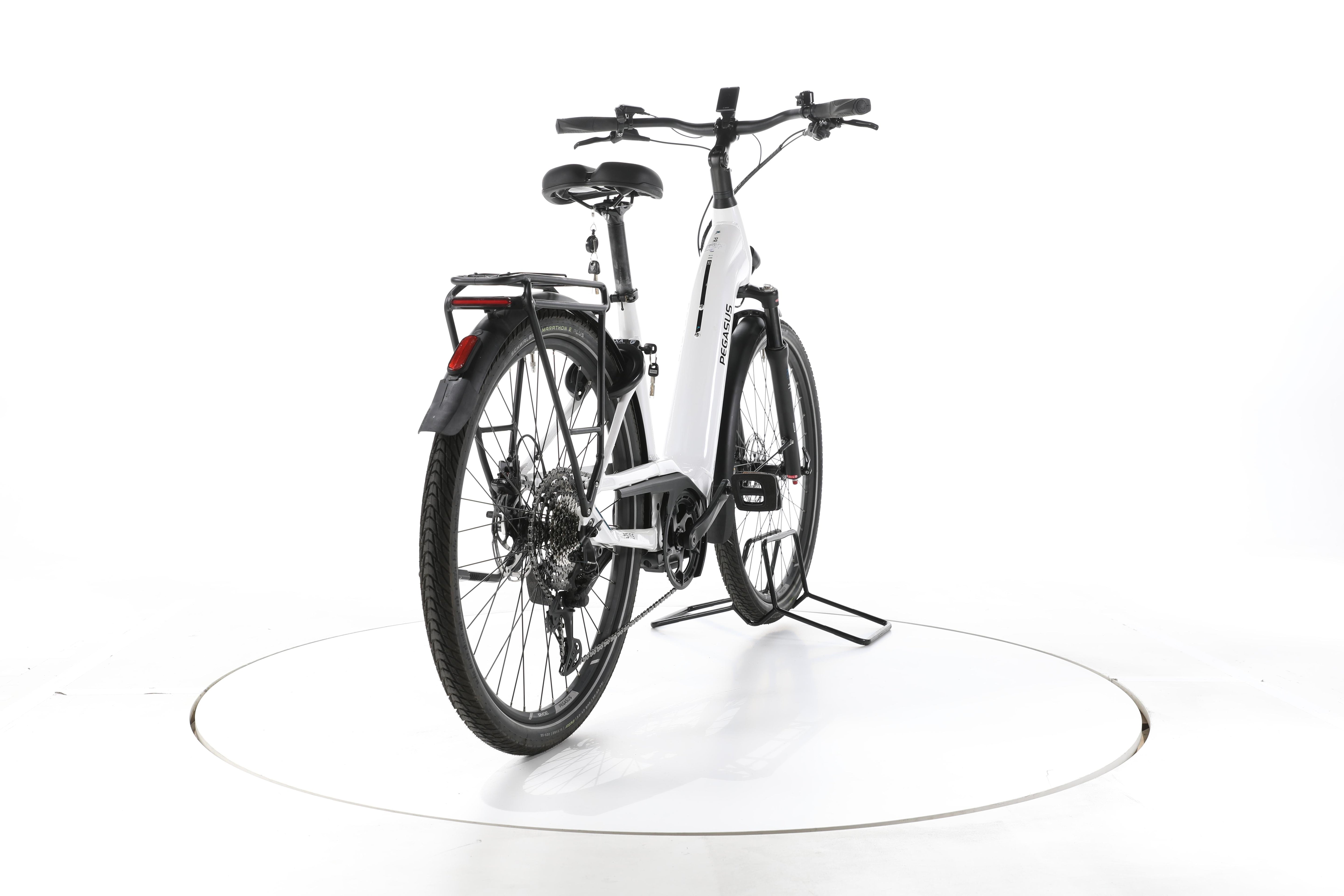 Pegasus Premio Evo 11 "40 years" Trekking E-Bike Tiefeinsteiger - Image 11