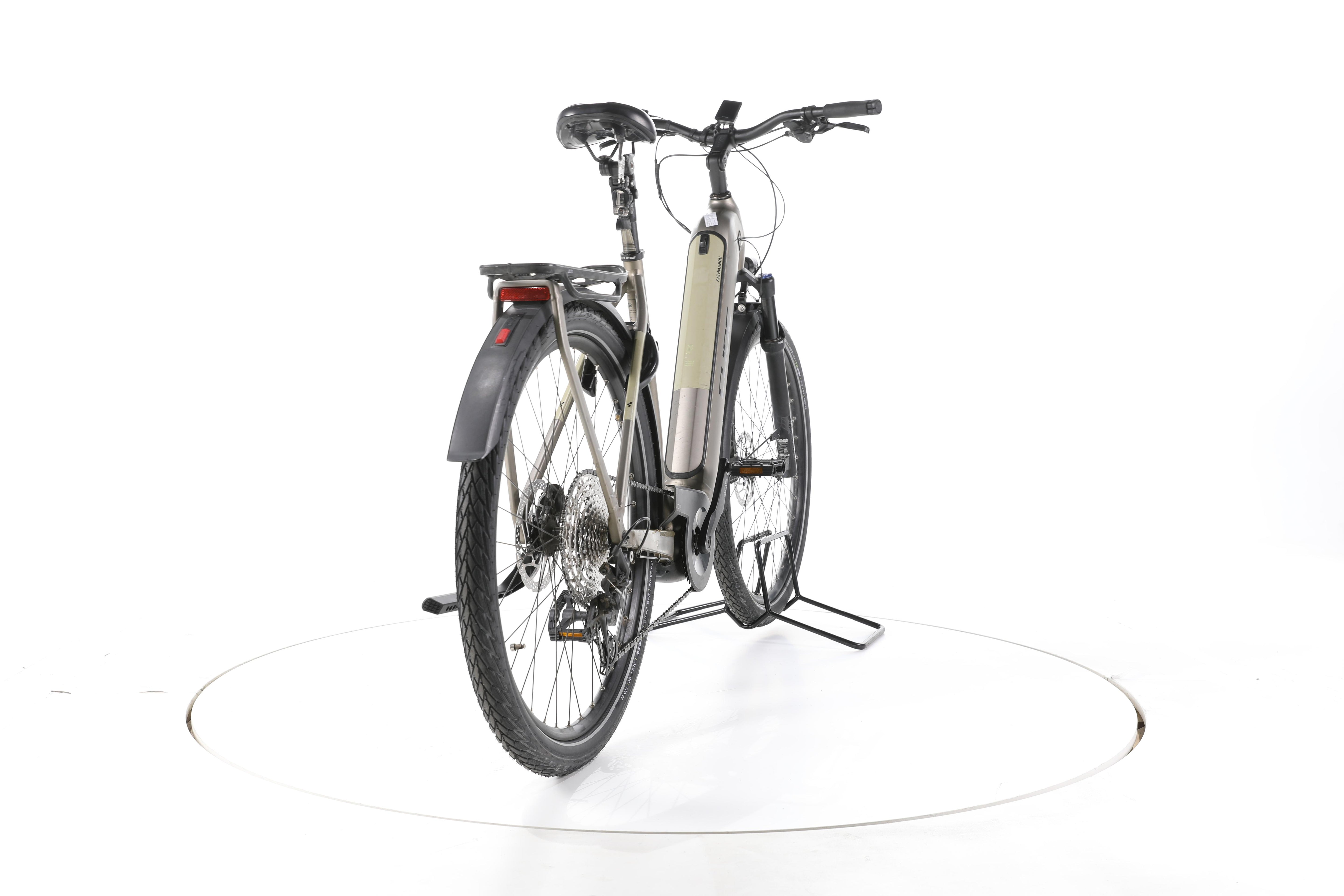Cube Kathmandu Hybrid Pro Trekking E-Bike Tiefeinsteiger - Image 11