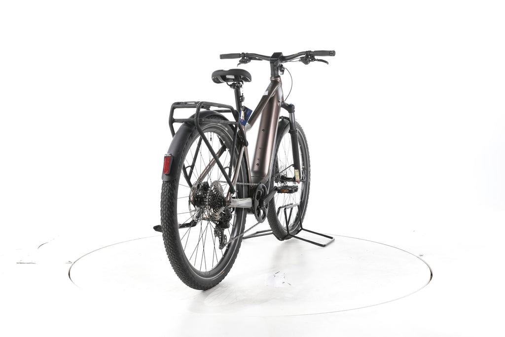 Giant Explore E+ Pro 1 Trekking E-Bike - Image 11
